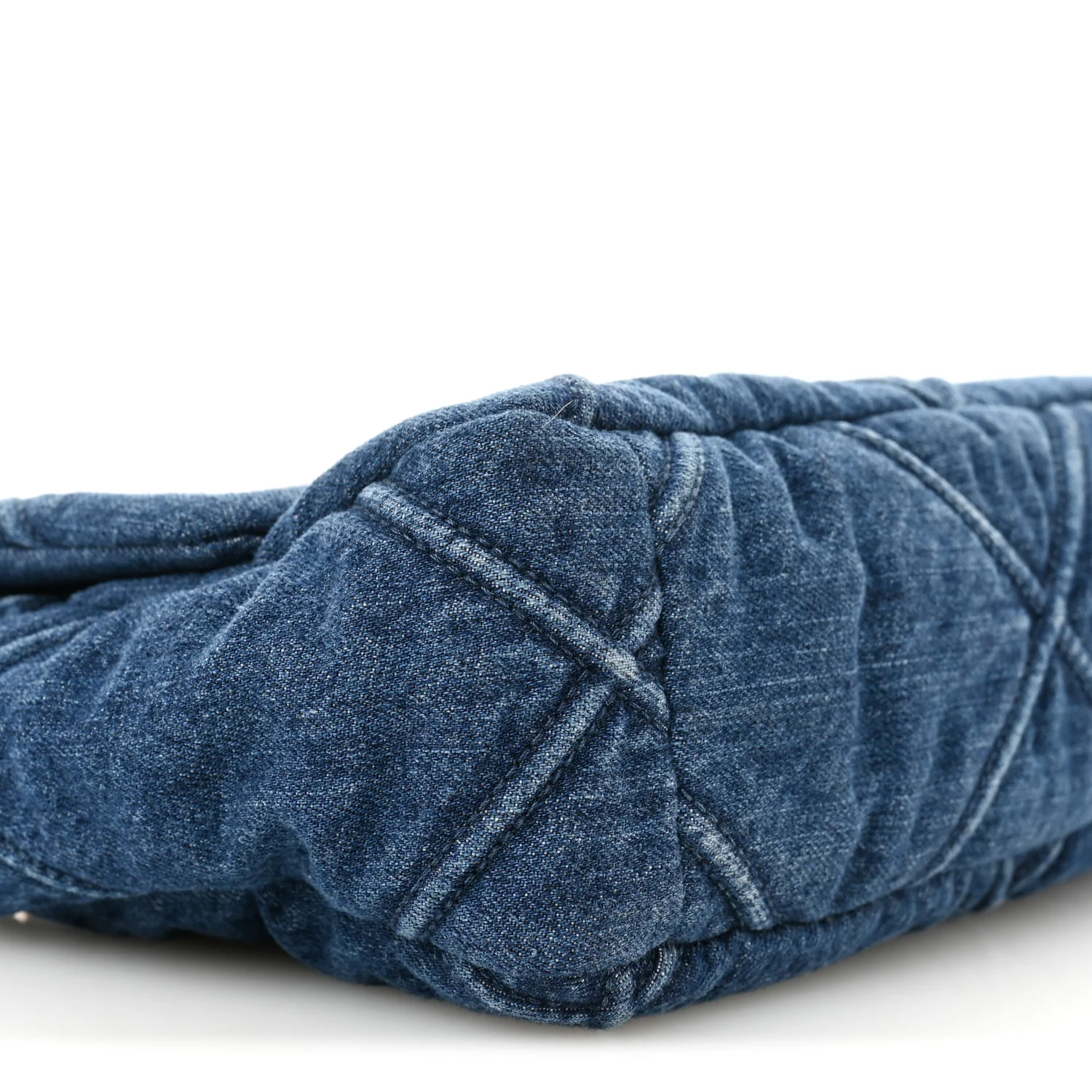 Denim Quilted Medium Chanel 19 Flap Blue - Image 9