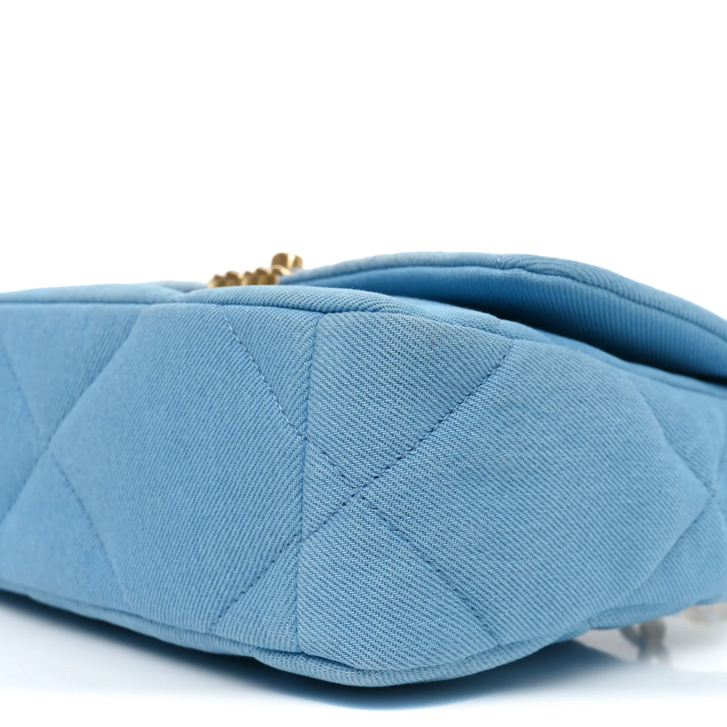 Denim Quilted Medium Chanel 19 Flap Light Blue - Image 10