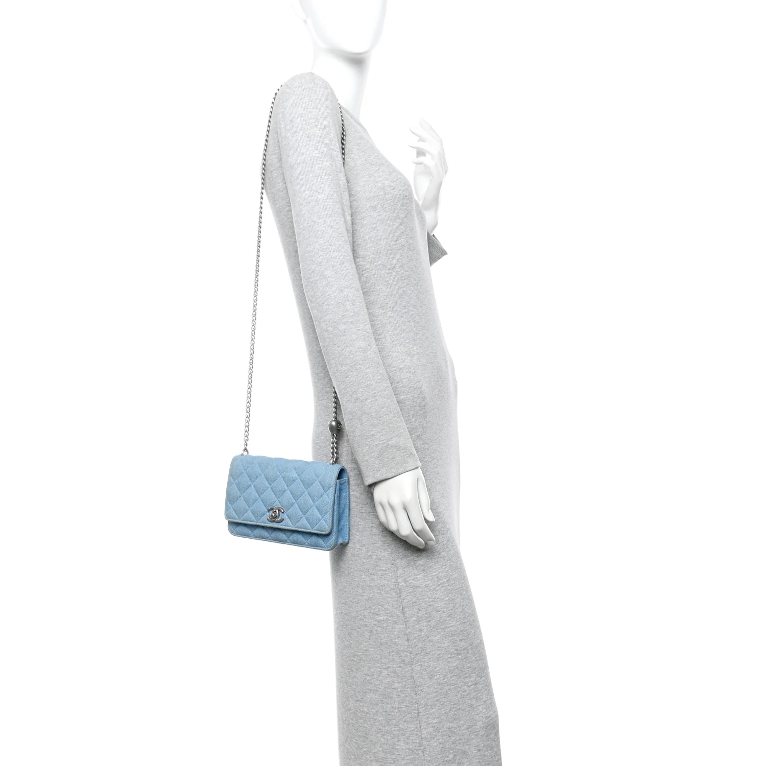 Denim Quilted Sweetheart Wallet On Chain WOC Blue - Image 2
