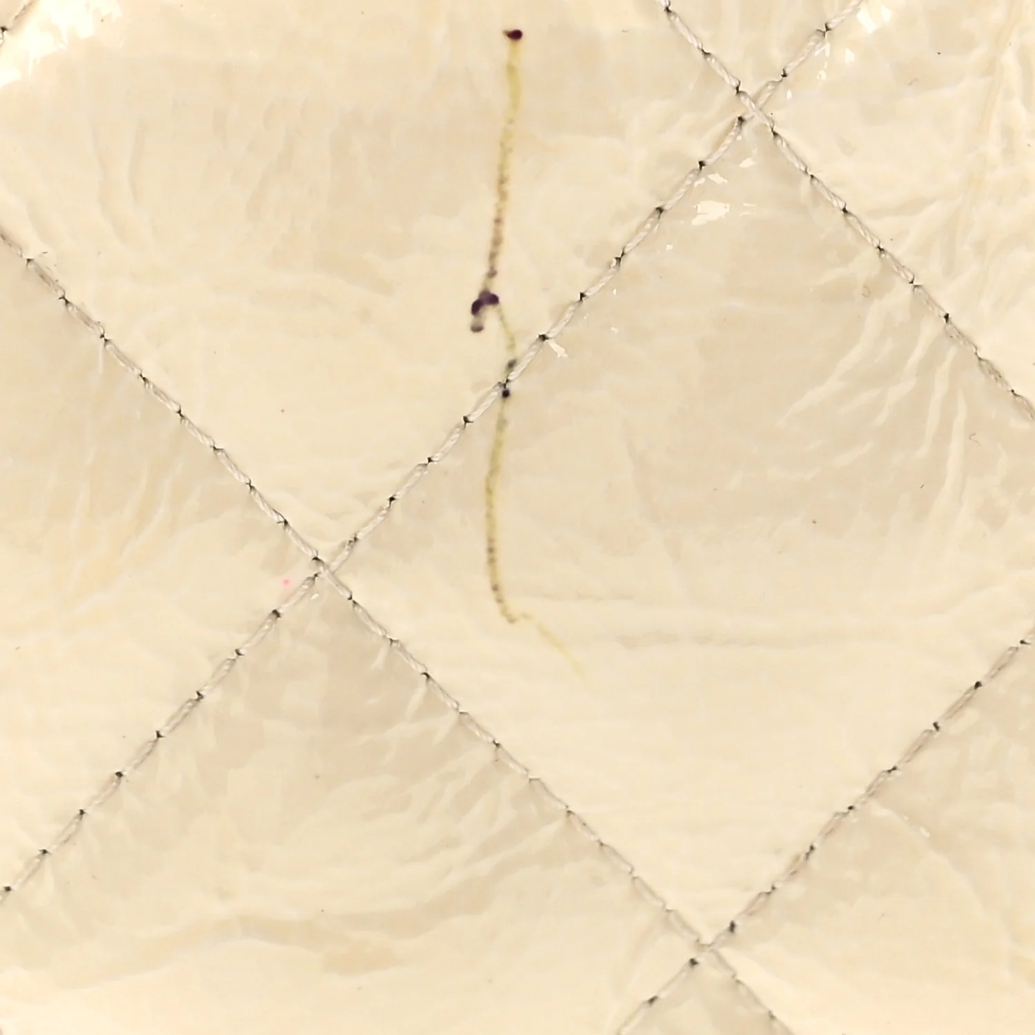 Distressed Patent Jumbo Single Flap White - Image 12