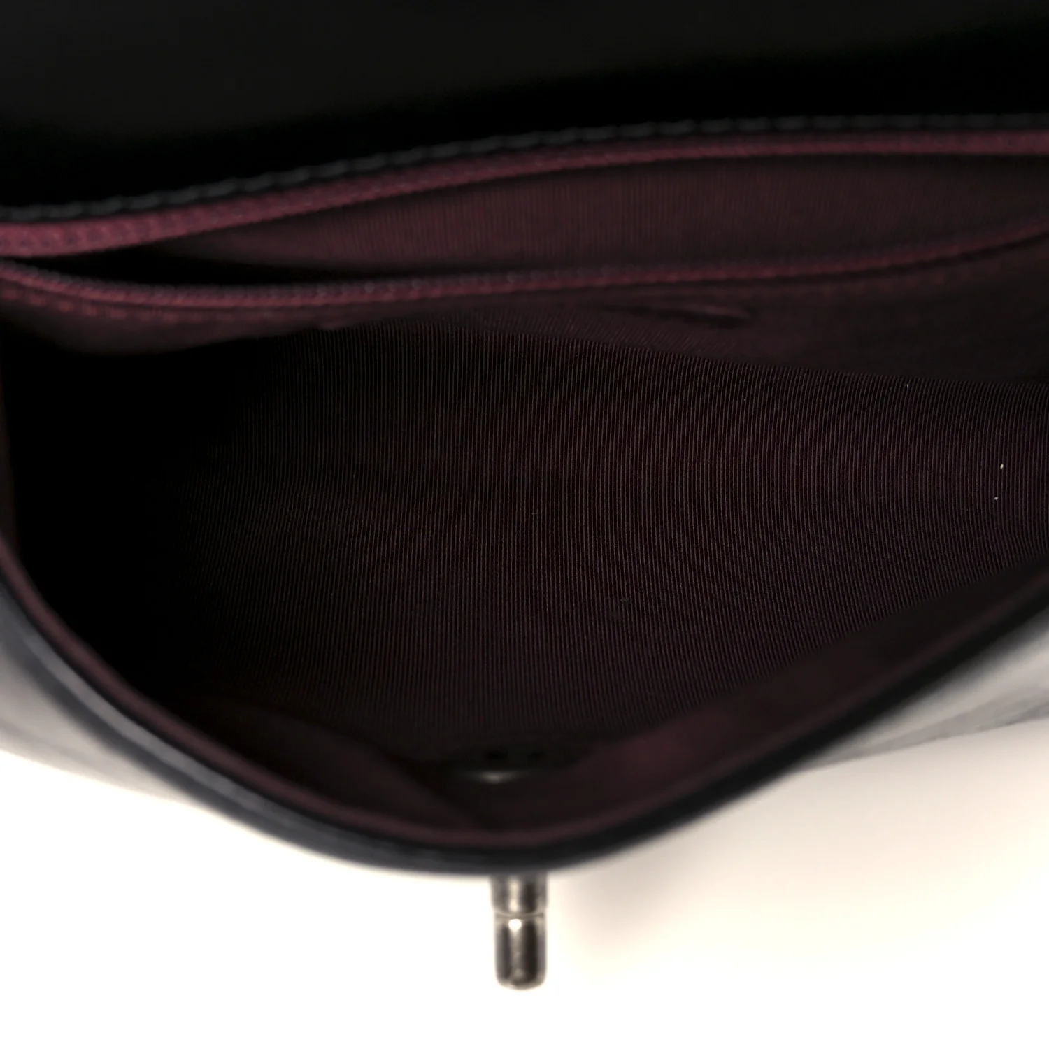 Glazed Calfskin Pilot Essentials Flap Black - Image 6