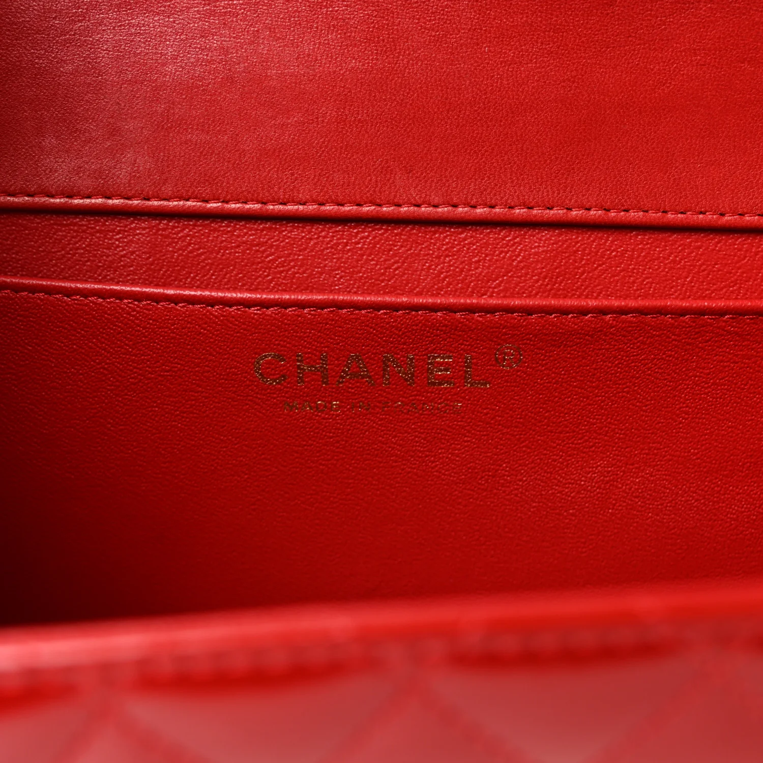 Glazed Calfskin Quilted East West Flap Red - Image 6