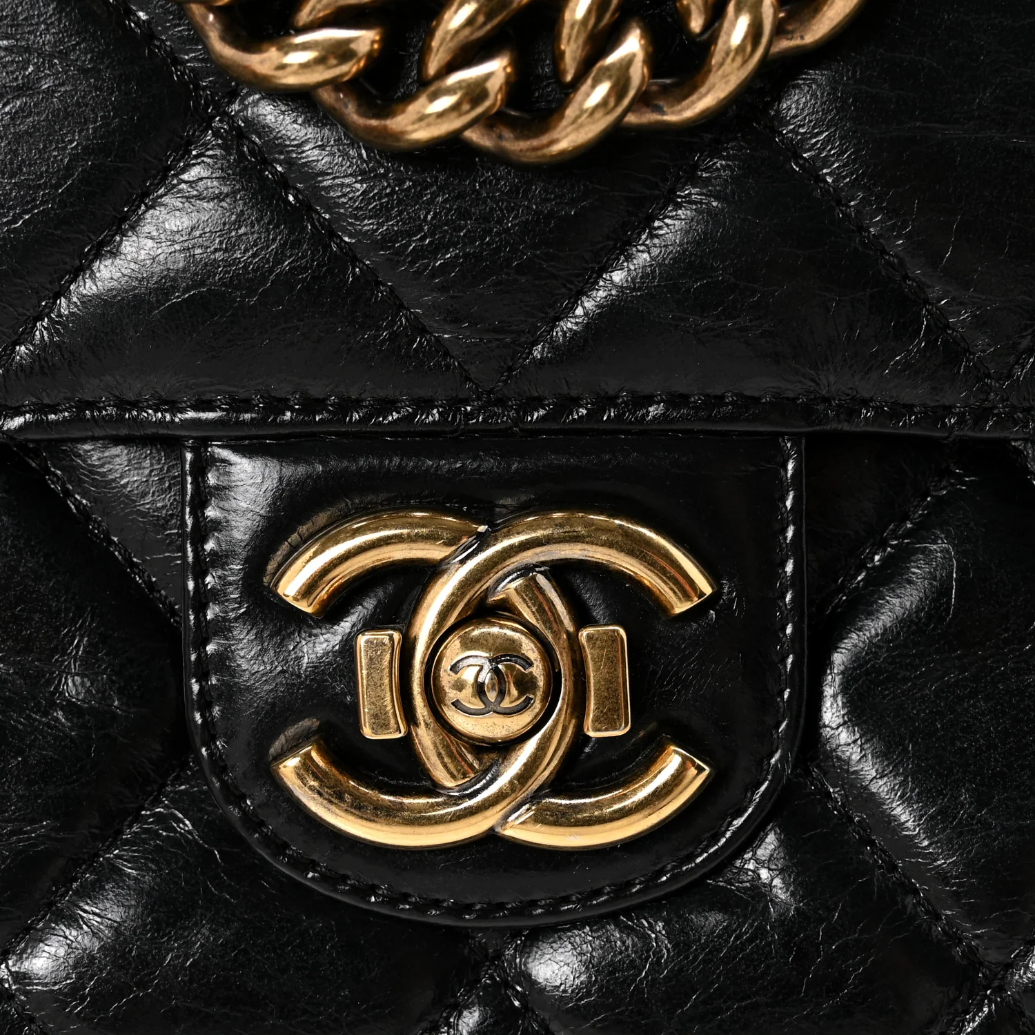 Glazed Calfskin Quilted Medium Perfect Edge Flap Black - Image 11