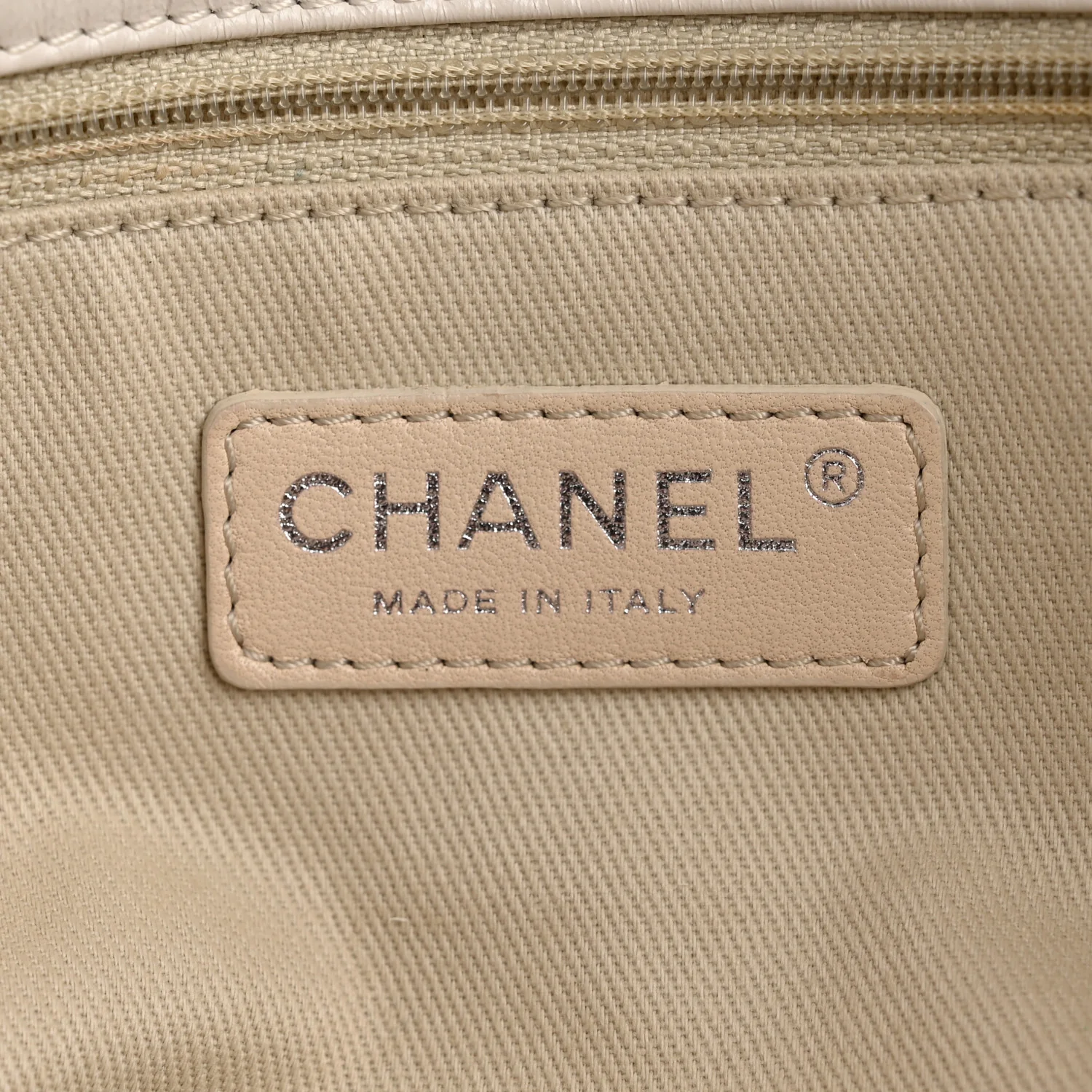 Glazed Goatskin Double Stitch Flap Ivory - Image 6