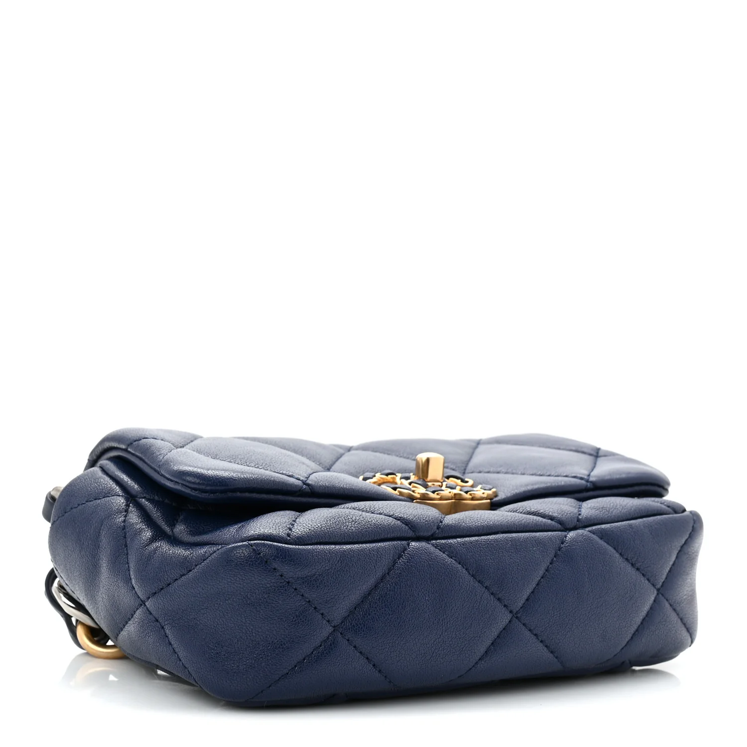 Goatskin Quilted Chanel 19 Waist Bag Dark Blue - Image 4
