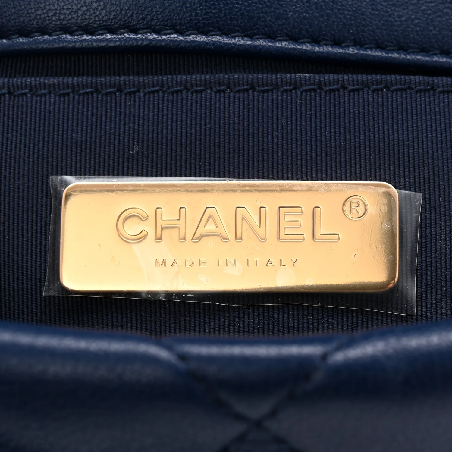 Goatskin Quilted Chanel 19 Waist Bag Dark Blue - Image 6