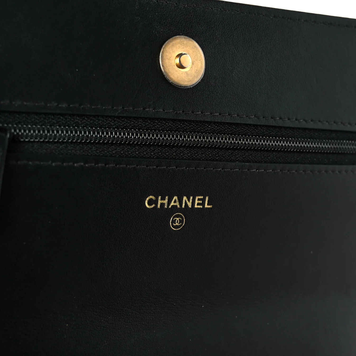 Goatskin Quilted Chanel 19 Wallet On Chain WOC Black - Image 6