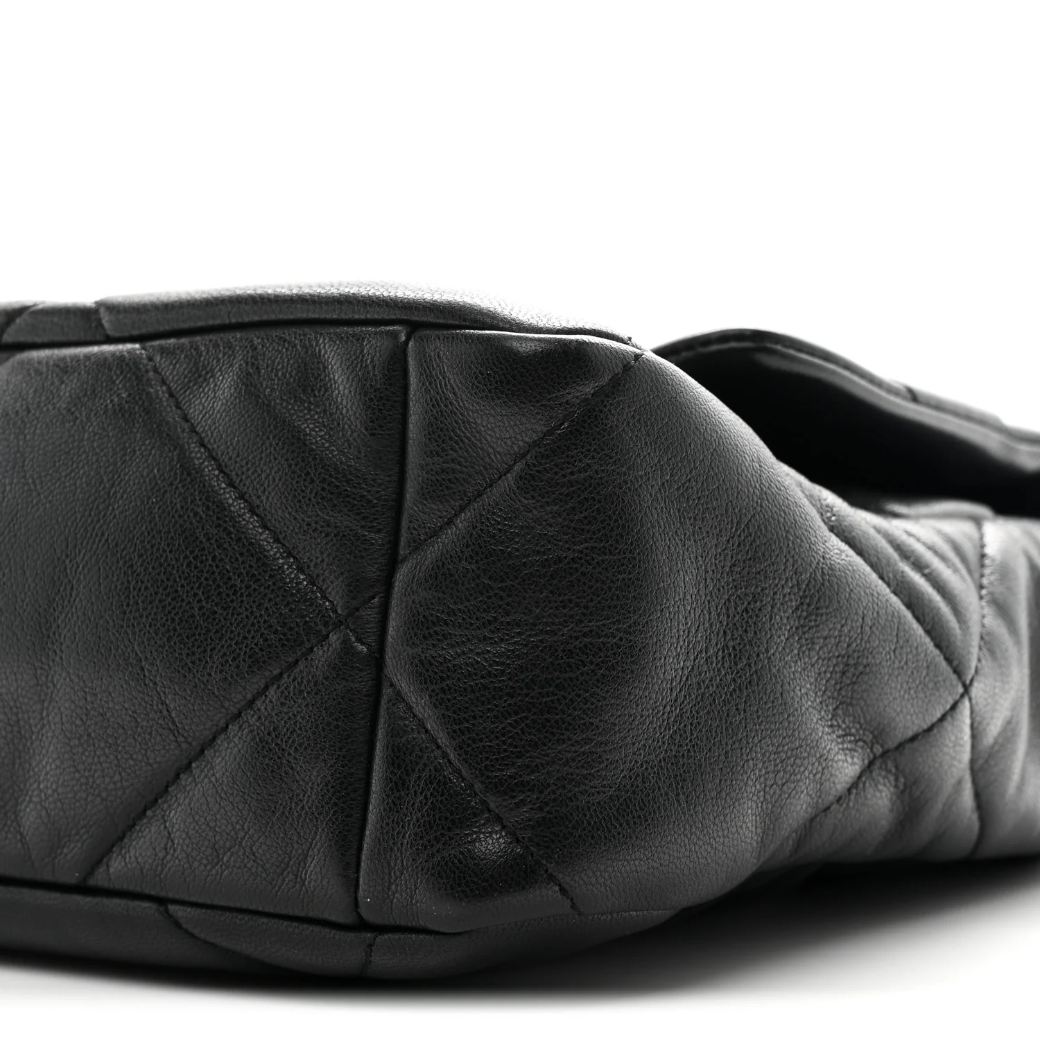 Goatskin Quilted Large Chanel 19 Flap Black - Image 18