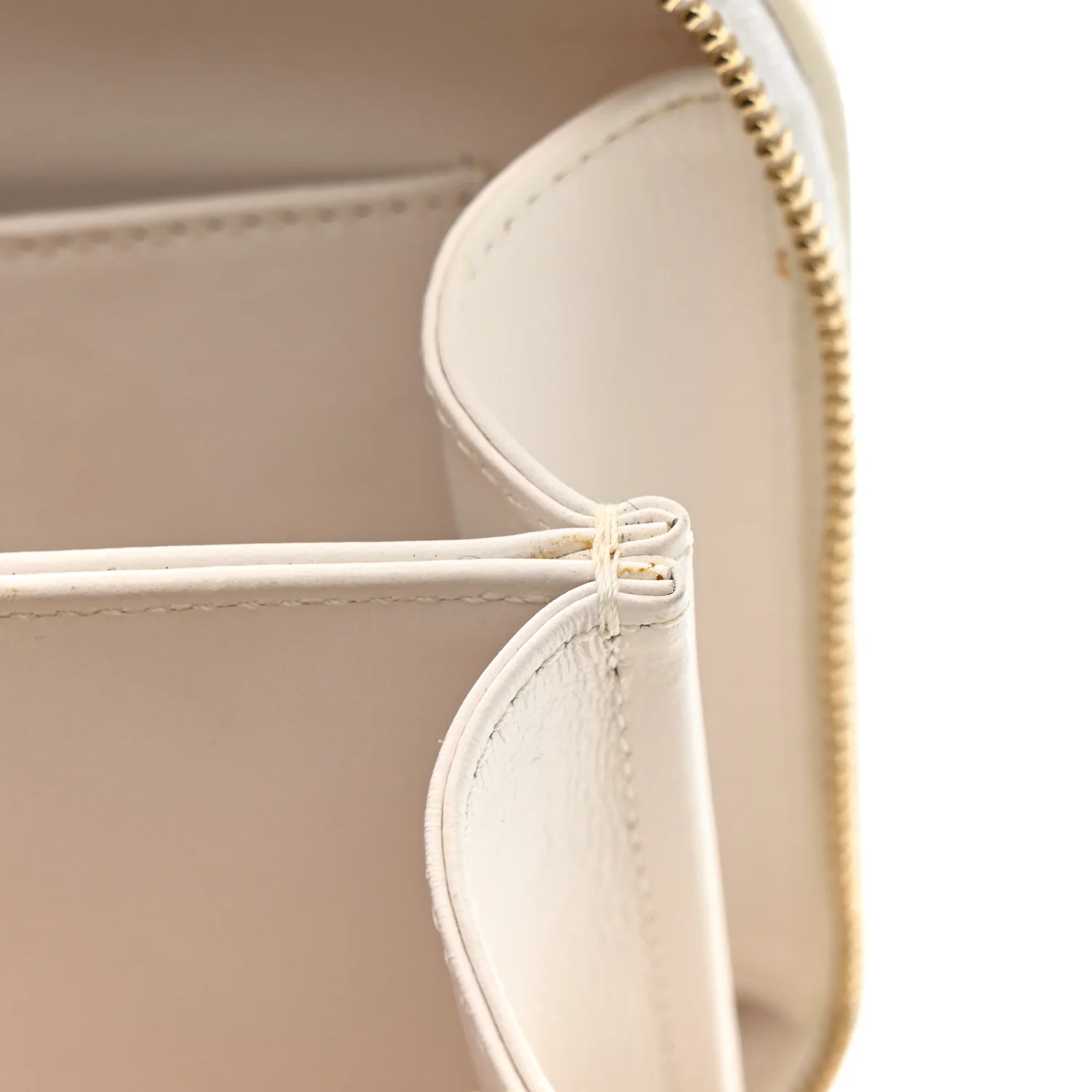 Goatskin Quilted Small CC Filigree Vanity Case White - Image 12