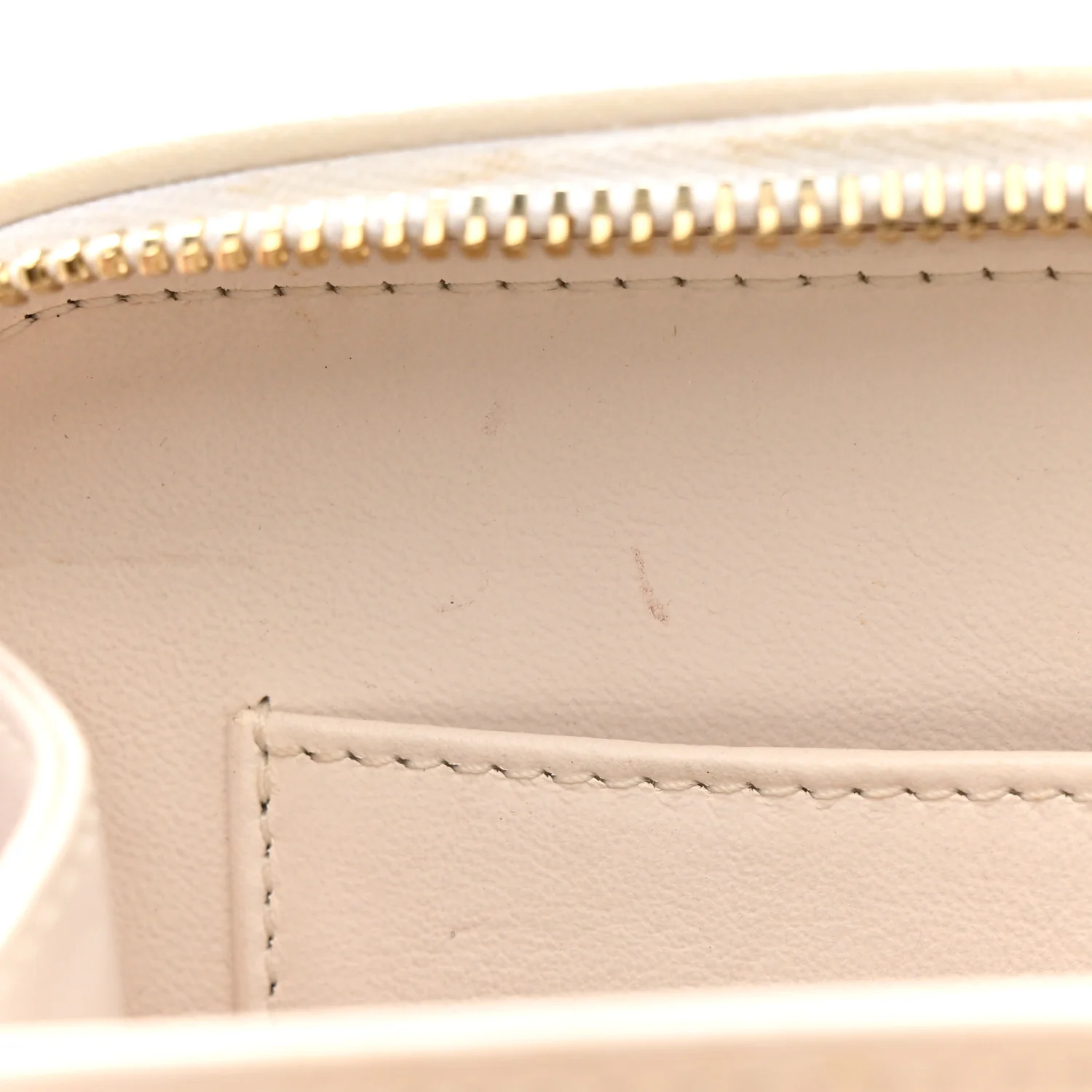 Goatskin Quilted Small CC Filigree Vanity Case White - Image 15