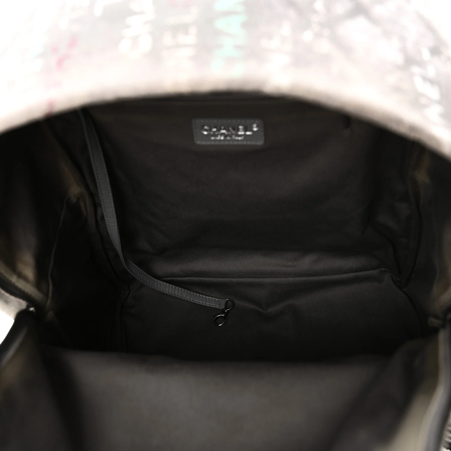 Graffiti Printed Canvas Medium Backpack Grey - Image 4