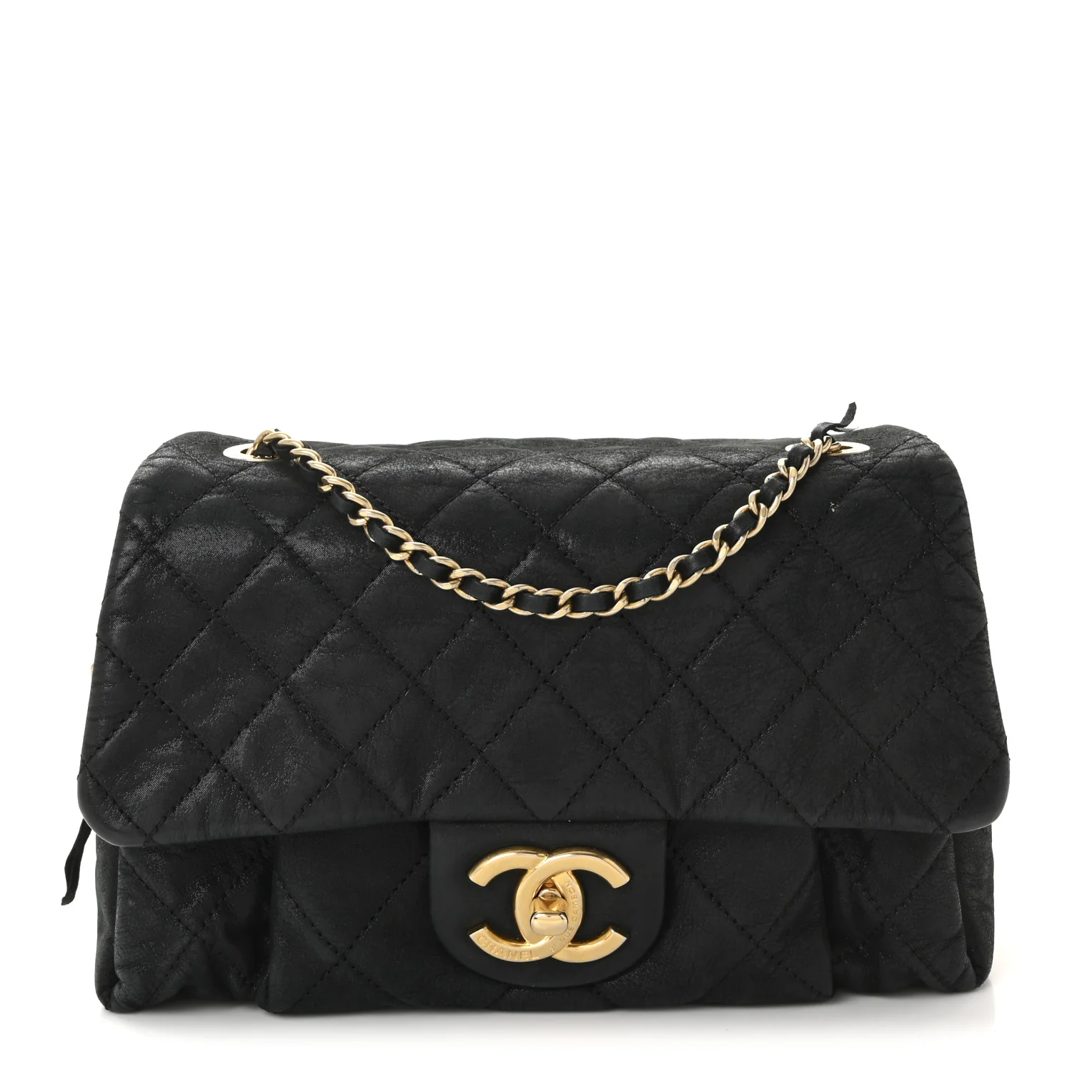 Iridescent Calfskin Quilted Small Chic Quilt Flap Black