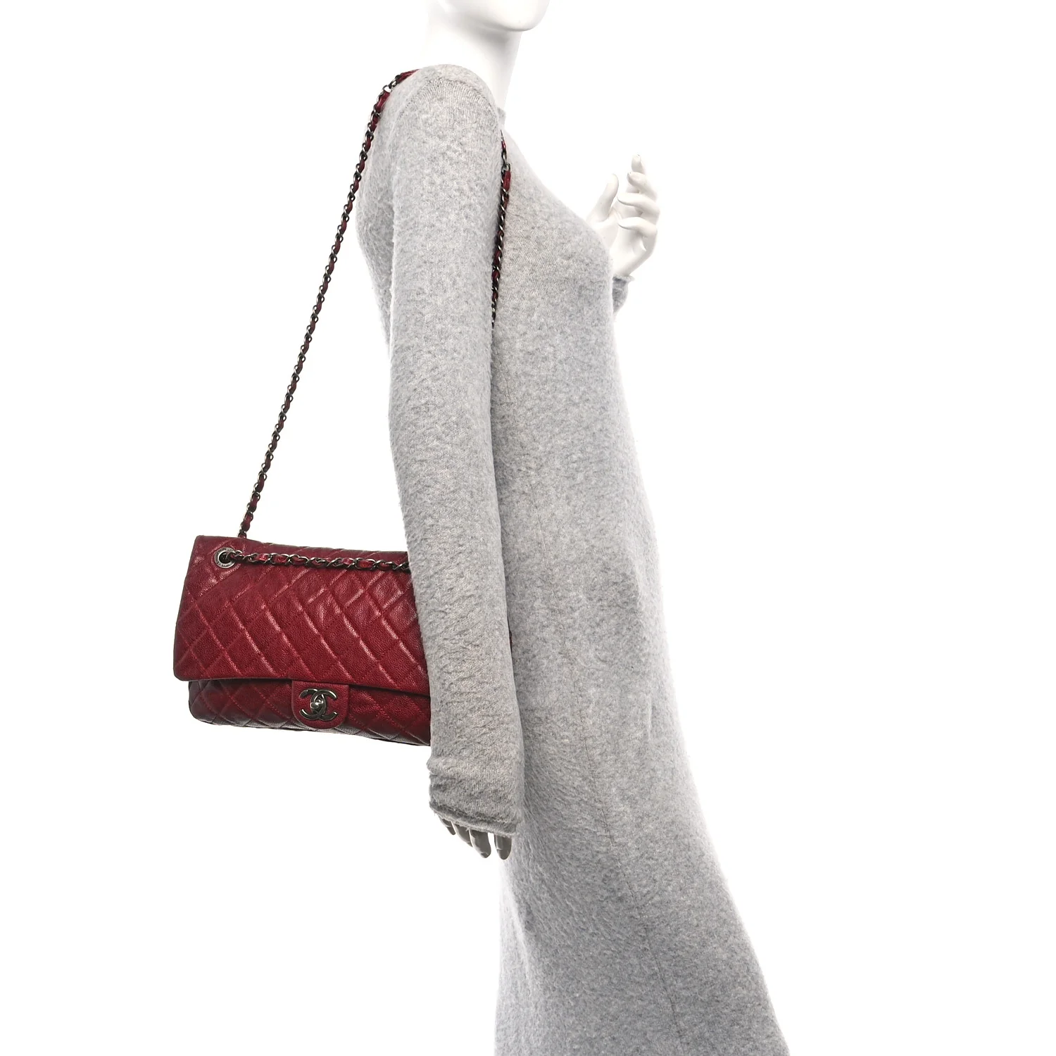Iridescent Caviar Quilted Large Chic Flap Red - Image 2