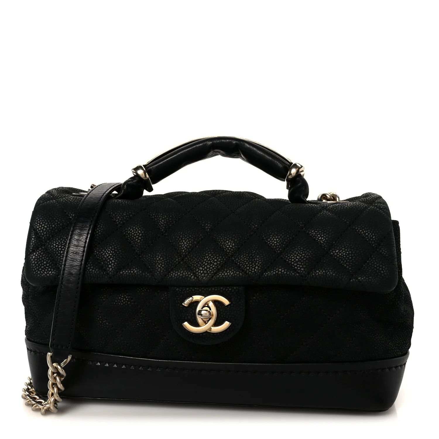 Iridescent Grained Calfskin Medium Globe Trotter Flap Black