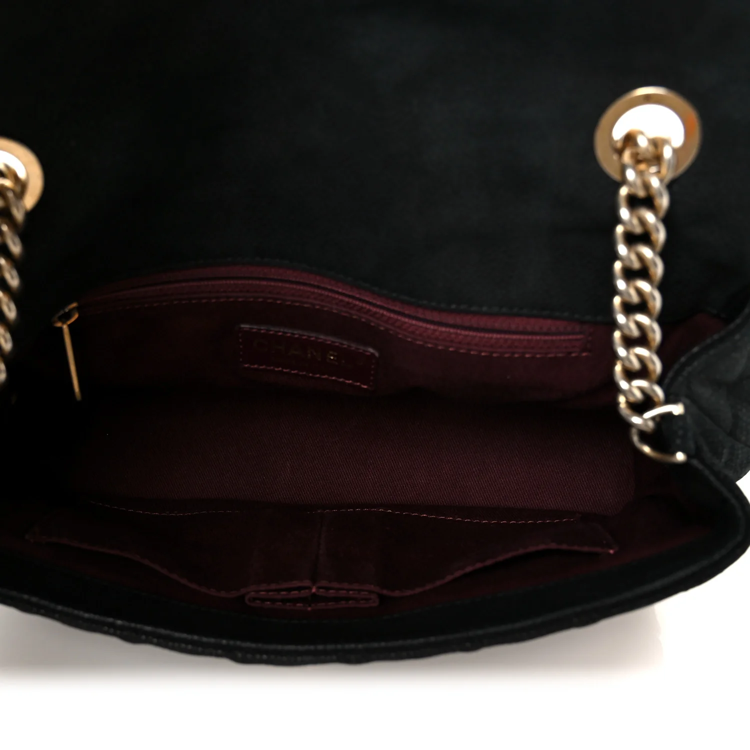 Iridescent Grained Calfskin Medium Globe Trotter Flap Black - Image 5