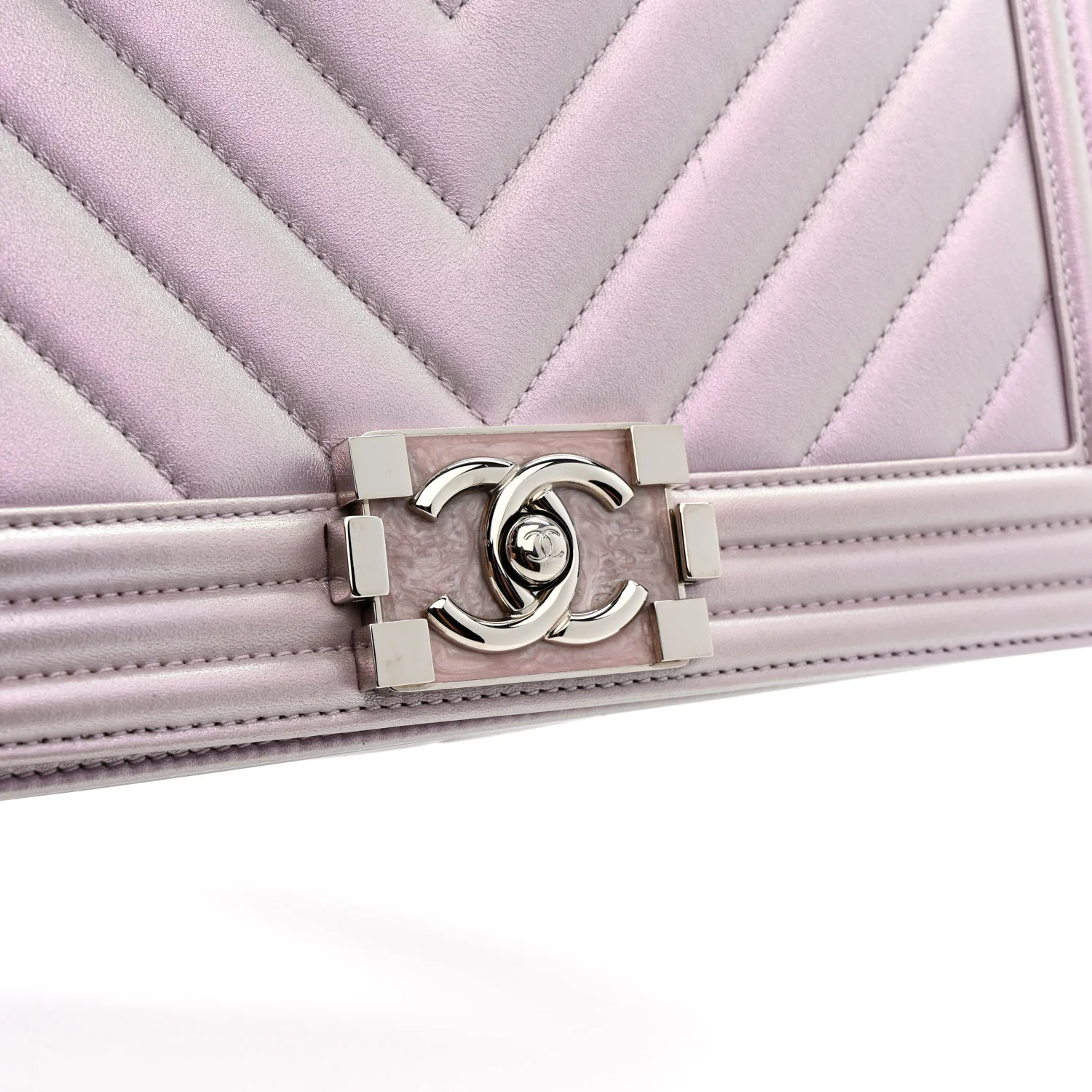 Iridescent Lambskin Chevron Quilted Medium Boy Flap Purple - Image 11
