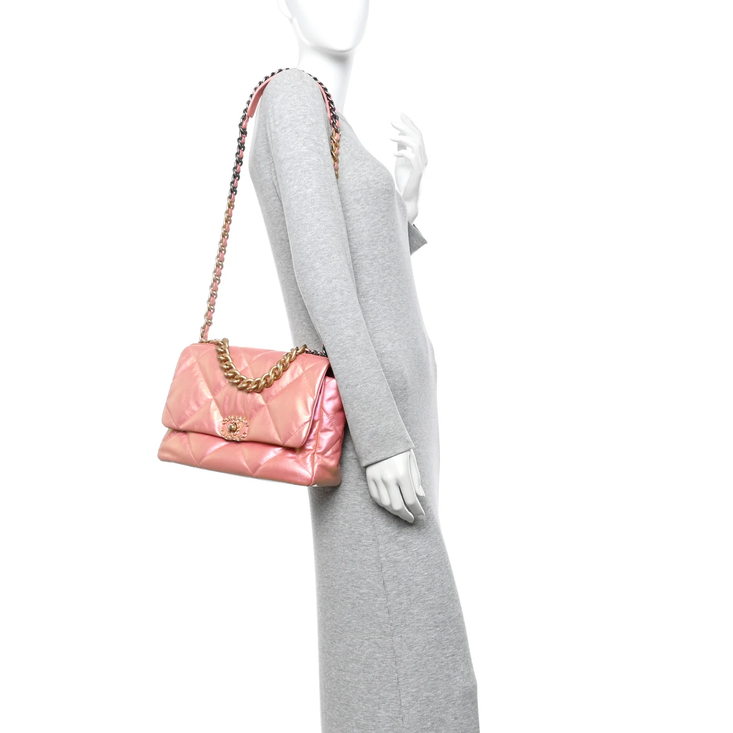 Iridescent Lambskin Quilted Large Chanel 19 Flap Pink - Image 2