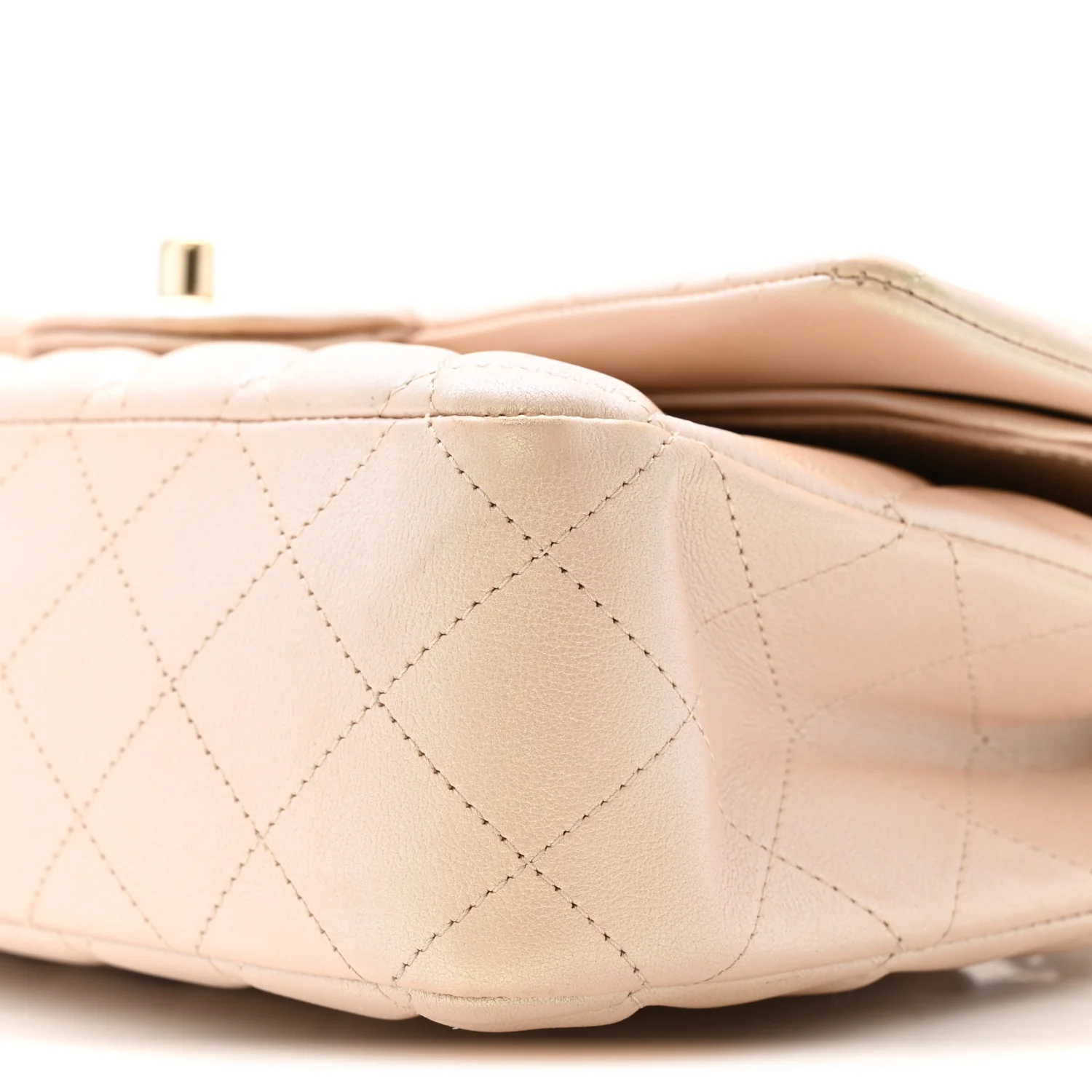 Iridescent Lambskin Quilted Medium Double Flap Beige - Image 10