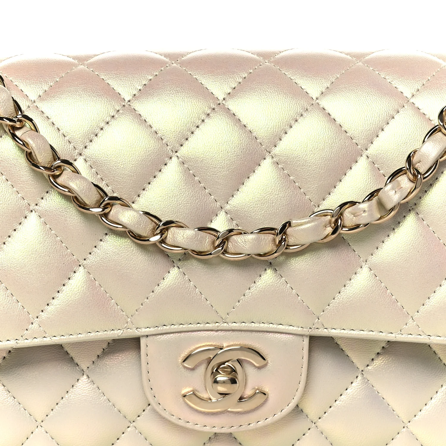 Iridescent Lambskin Quilted Medium Double Flap Ivory - Image 9