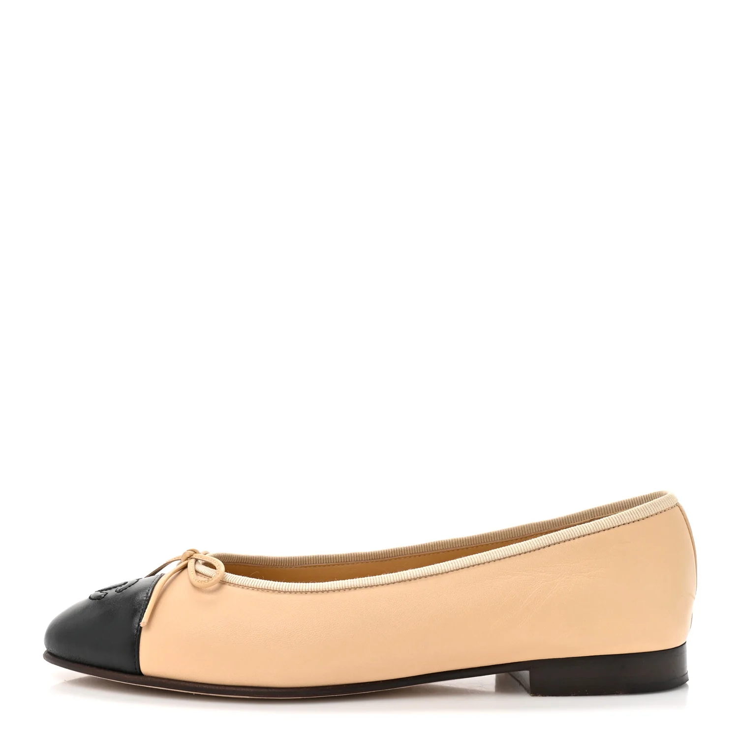 Lambskin Cap Toe CC Ballerina Flats 38 Beige Black