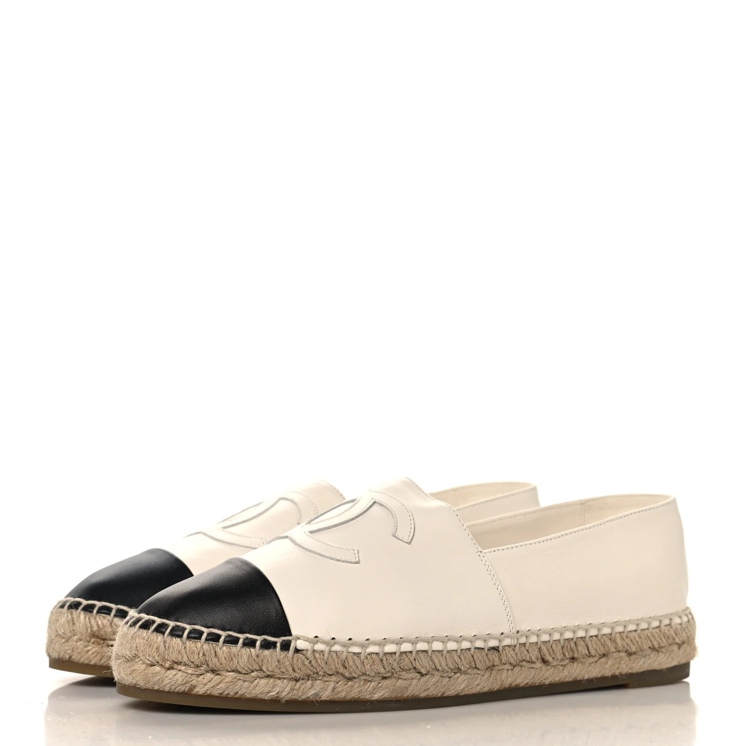 Lambskin CC Espadrilles 40 White Black - Image 4