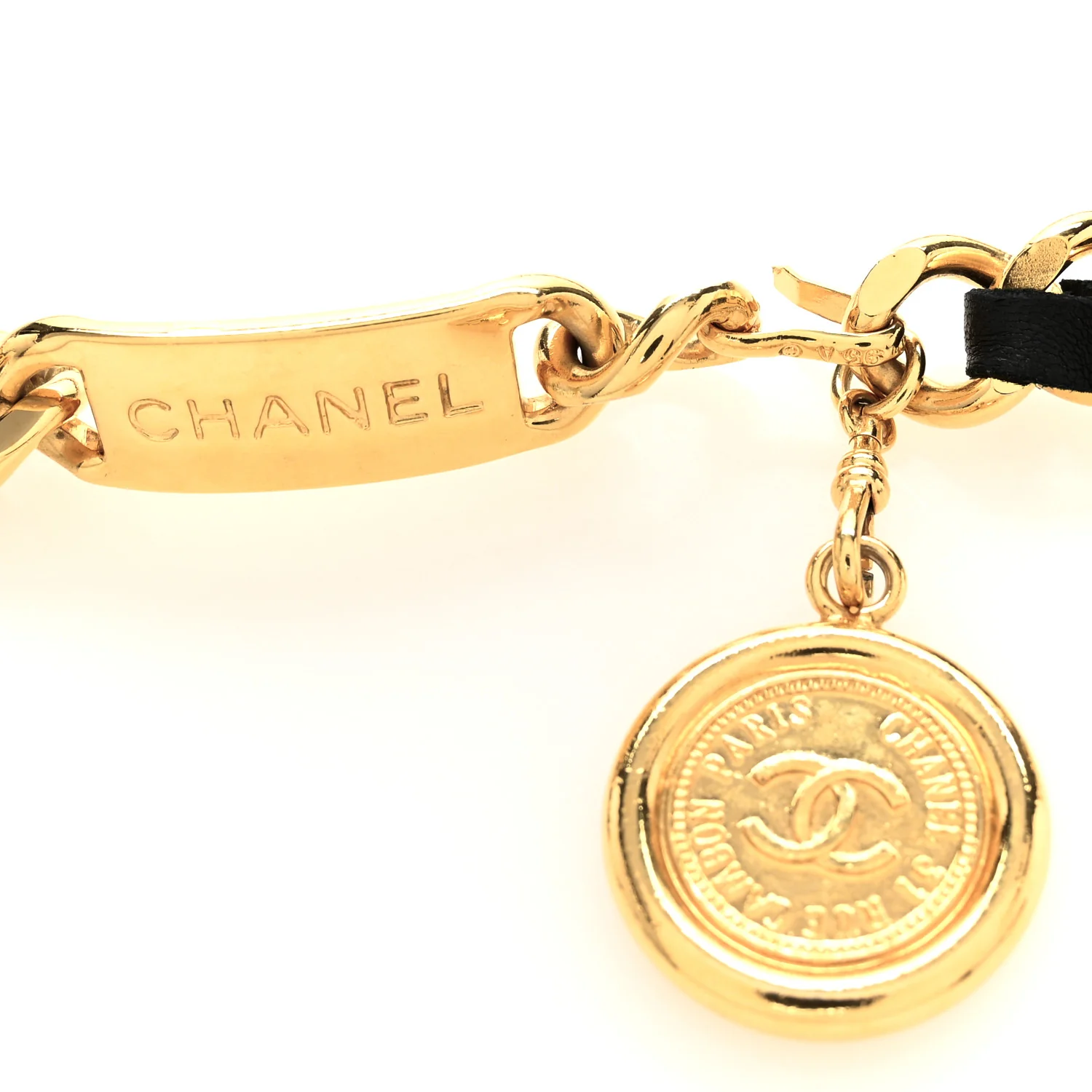 Lambskin Chain CC Medallion Belt Black Gold - Image 3