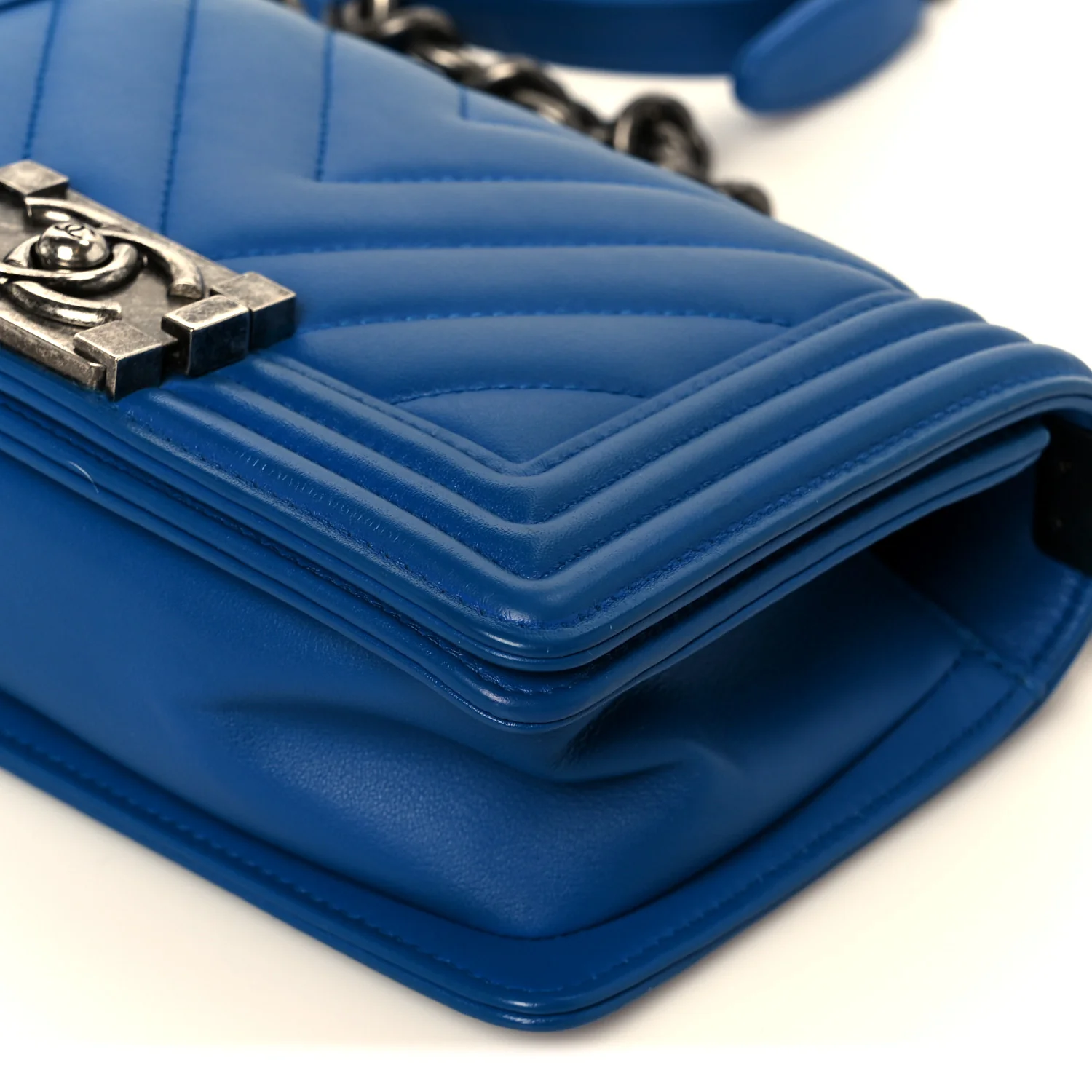 Lambskin Chevron Quilted Small Boy Flap Blue - Image 10