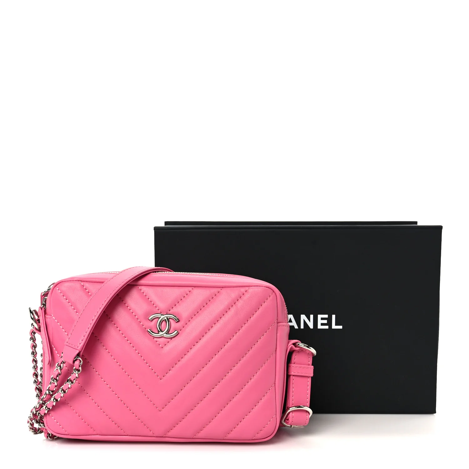 Lambskin Chevron Quilted Small Promenade Camera Case Pink - Image 11