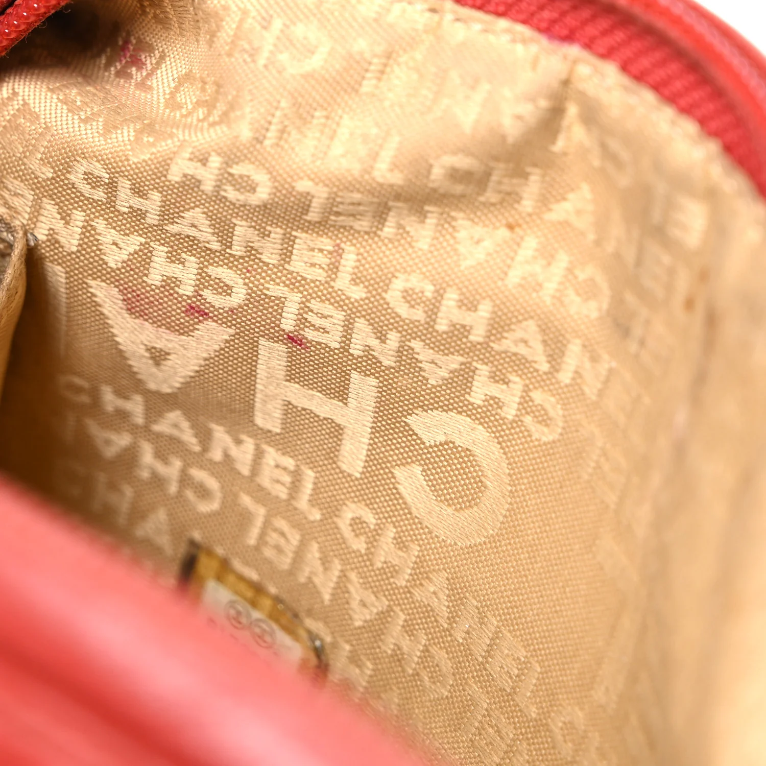 Lambskin Embossed CC Chocolate Bar Shoulder Bag Red - Image 11
