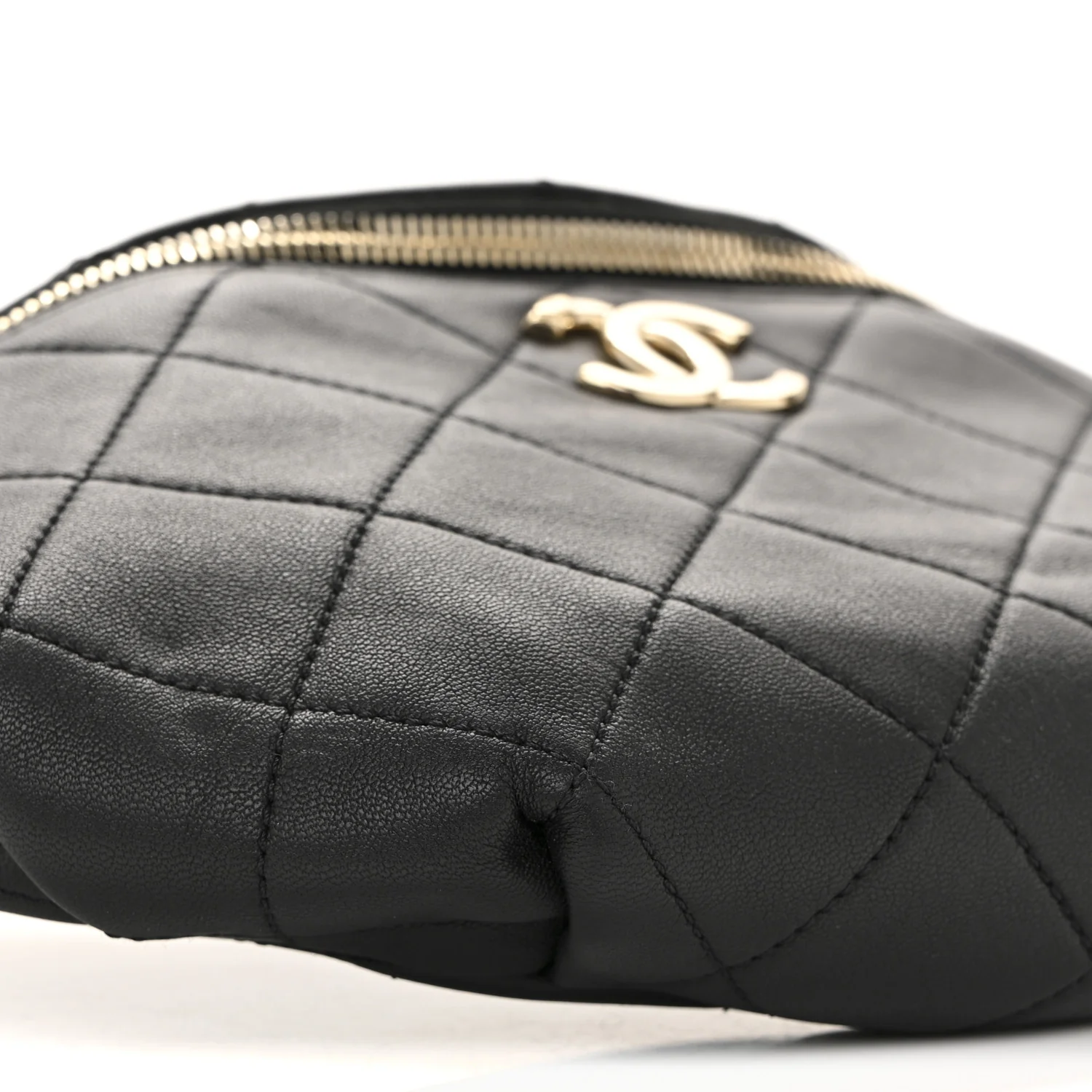 Lambskin Enamel Quilted Waist Bag Black - Image 9