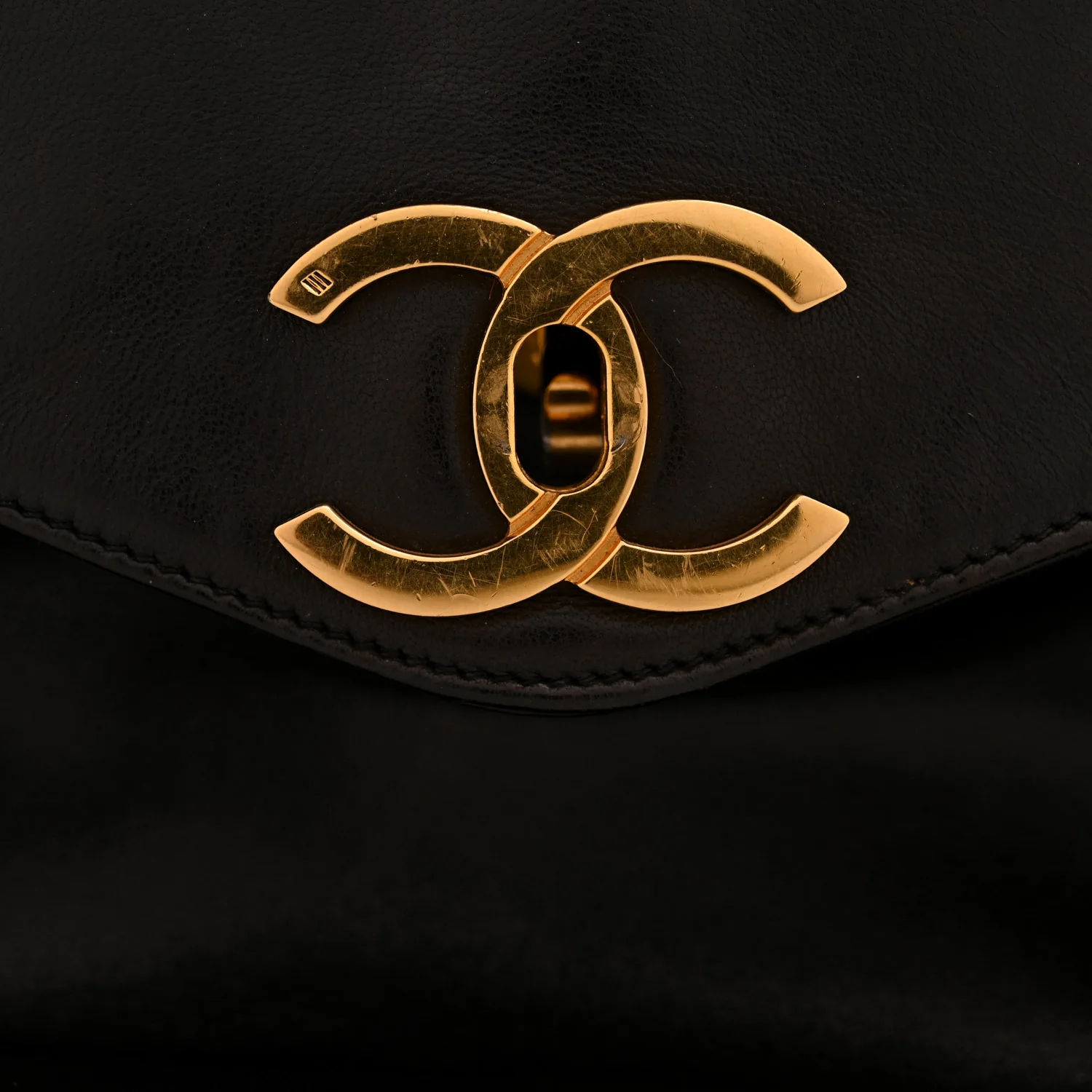 Lambskin Flap Shoulder Bag Black - Image 11