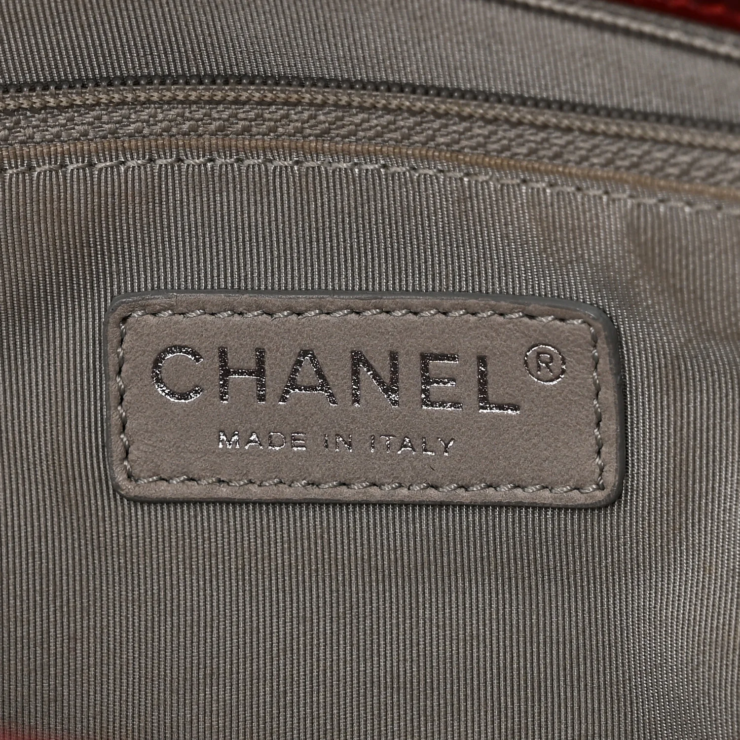 Lambskin Medium Rock and Chain Flap Red - Image 6