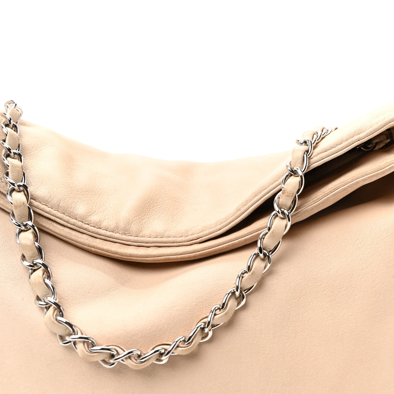 Lambskin Medium Ultimate Soft Tote Beige - Image 15