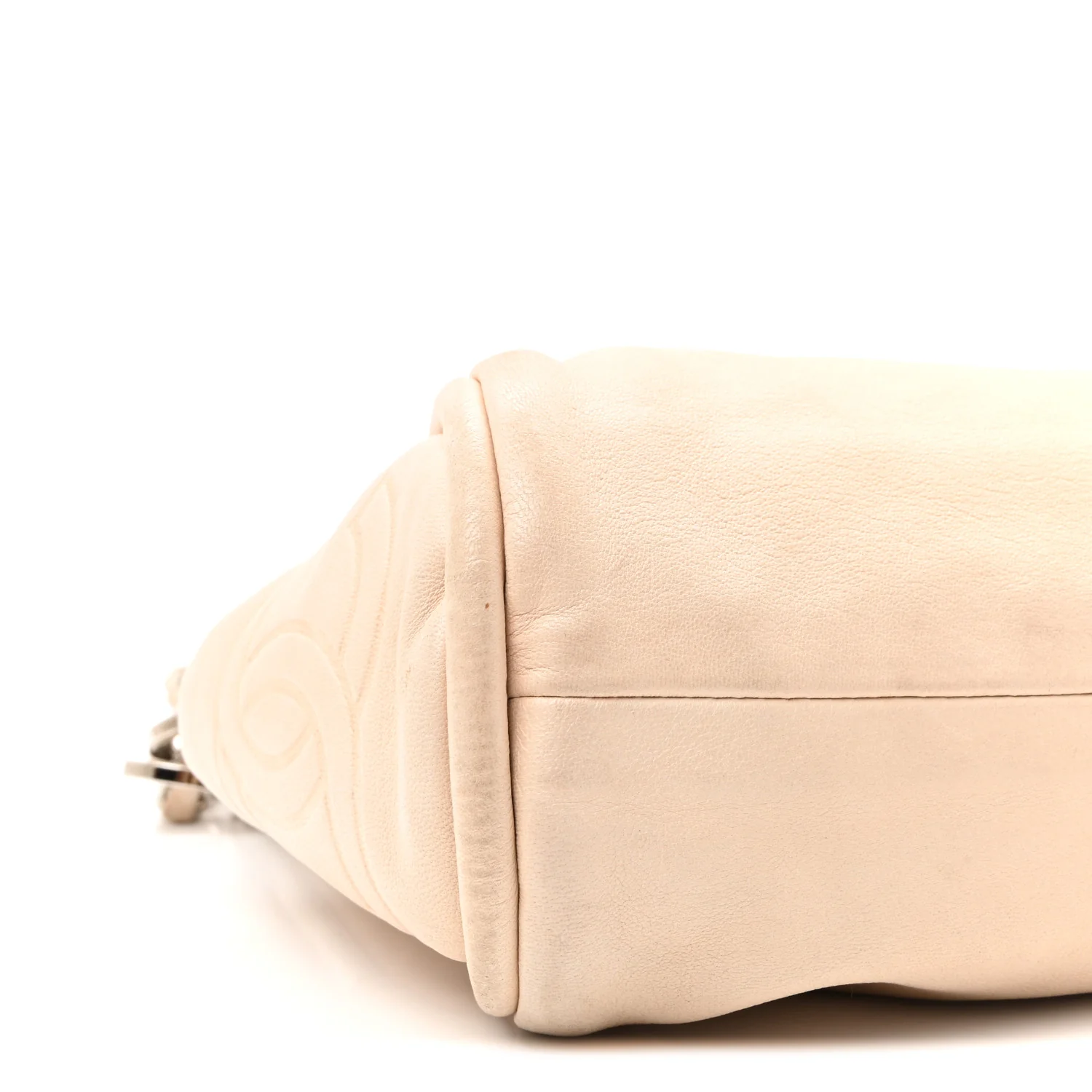 Lambskin Medium Ultimate Soft Tote Beige - Image 16