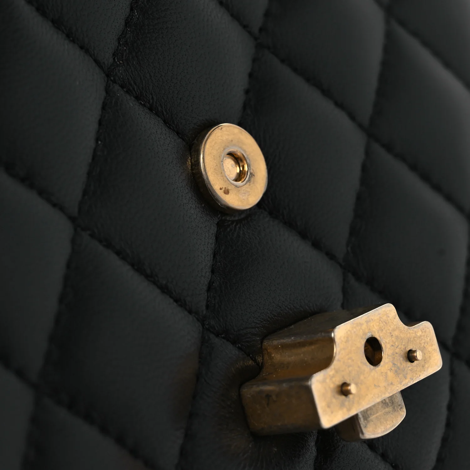 Lambskin Metallic Quilted Small CC Chic Double Flap Black Gold - Image 13