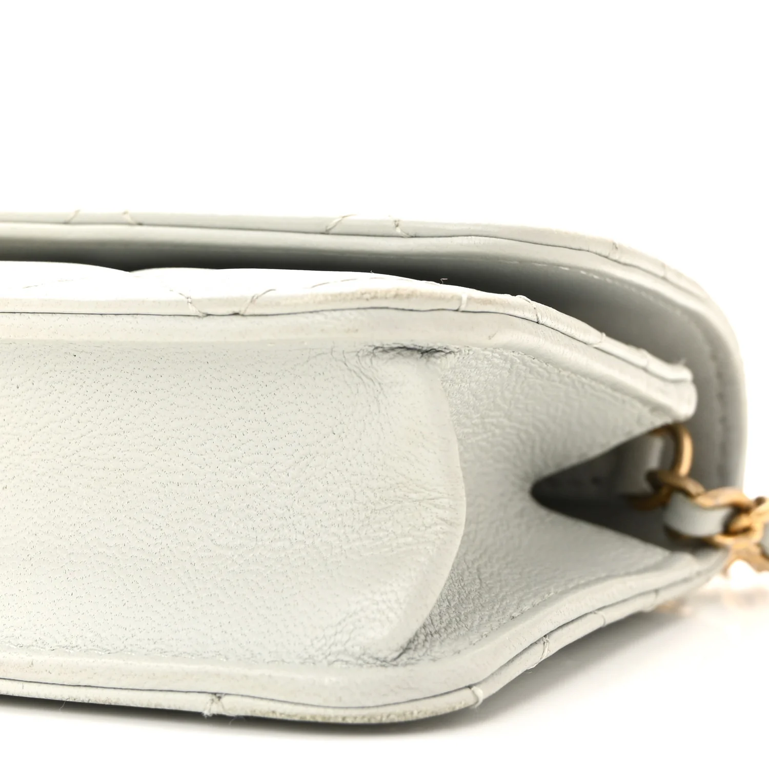 Lambskin Pearl Crush Quilted Flap Phone Holder With Chain Light Grey - Image 11
