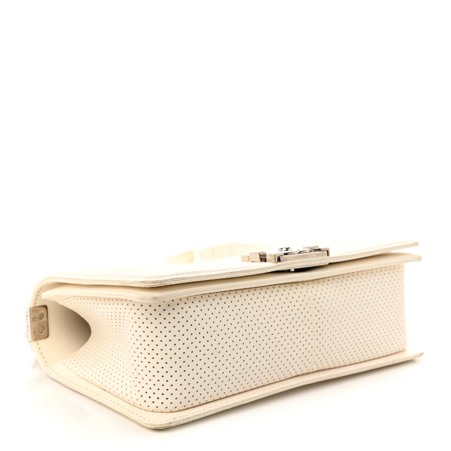 Lambskin Perforated Medium Boy Flap White - Image 4