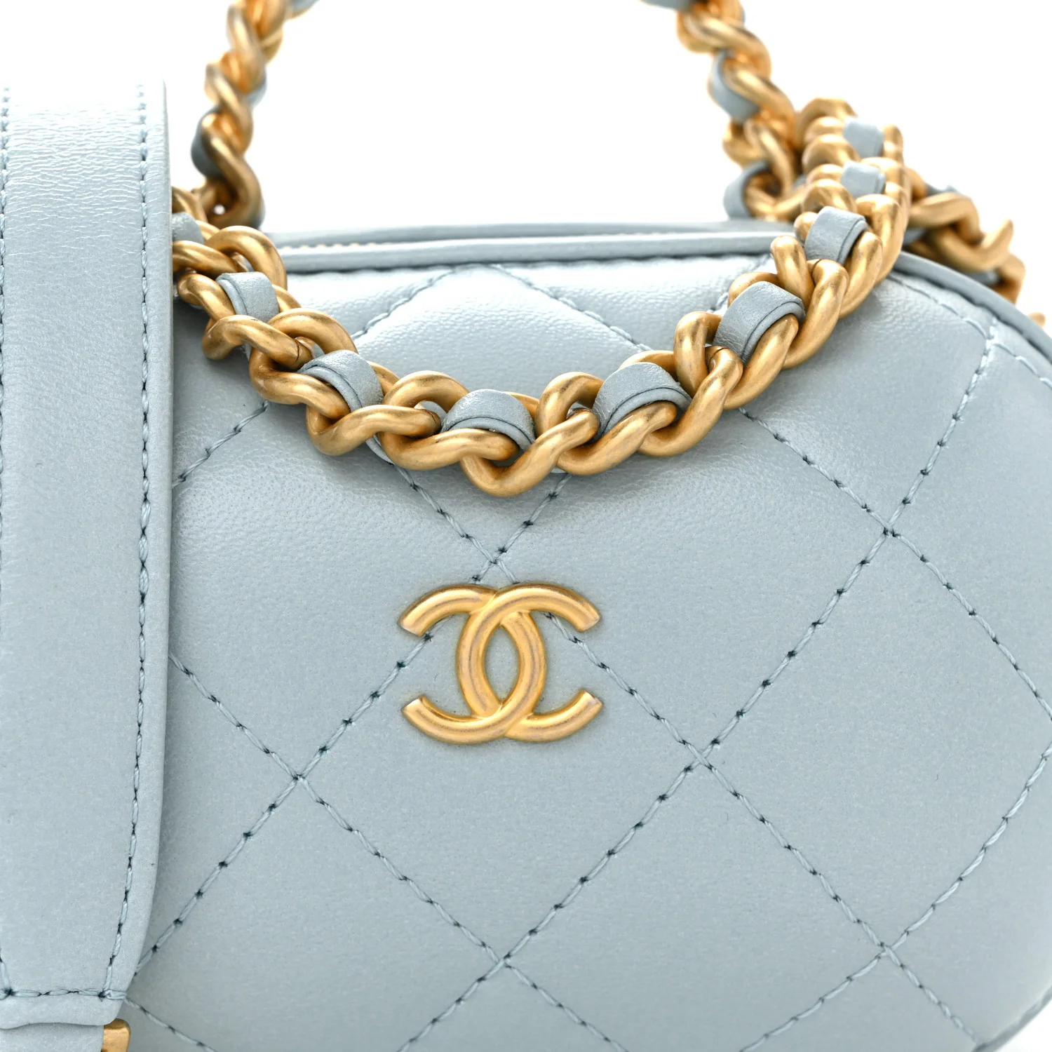 Lambskin Quilted CC Bubble Vanity Case With Chain Light Blue - Image 8