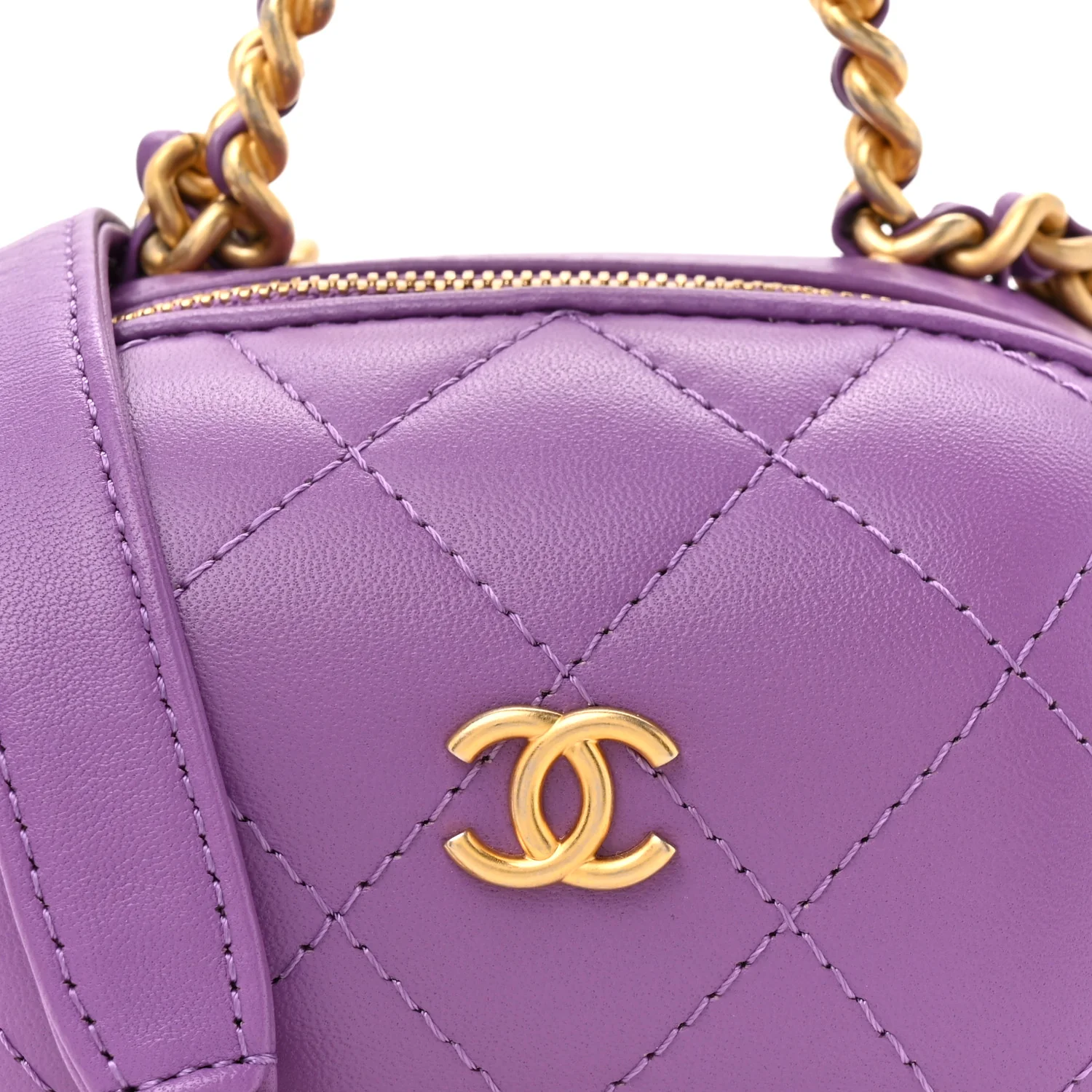 Lambskin Quilted CC Bubble Vanity Case With Chain Purple - Image 8