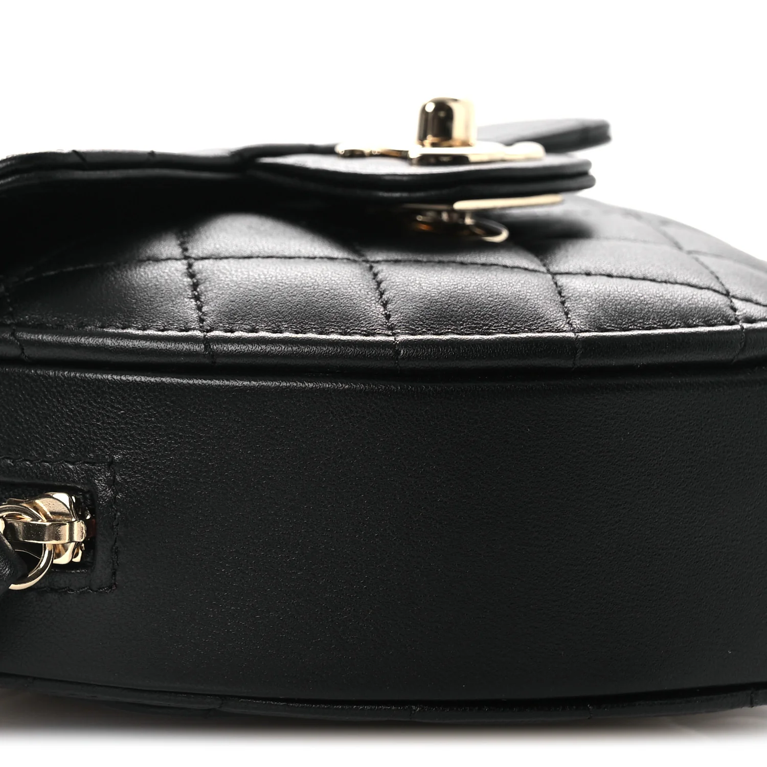 Lambskin Quilted CC In Love Heart Clutch With Chain Black - Image 9