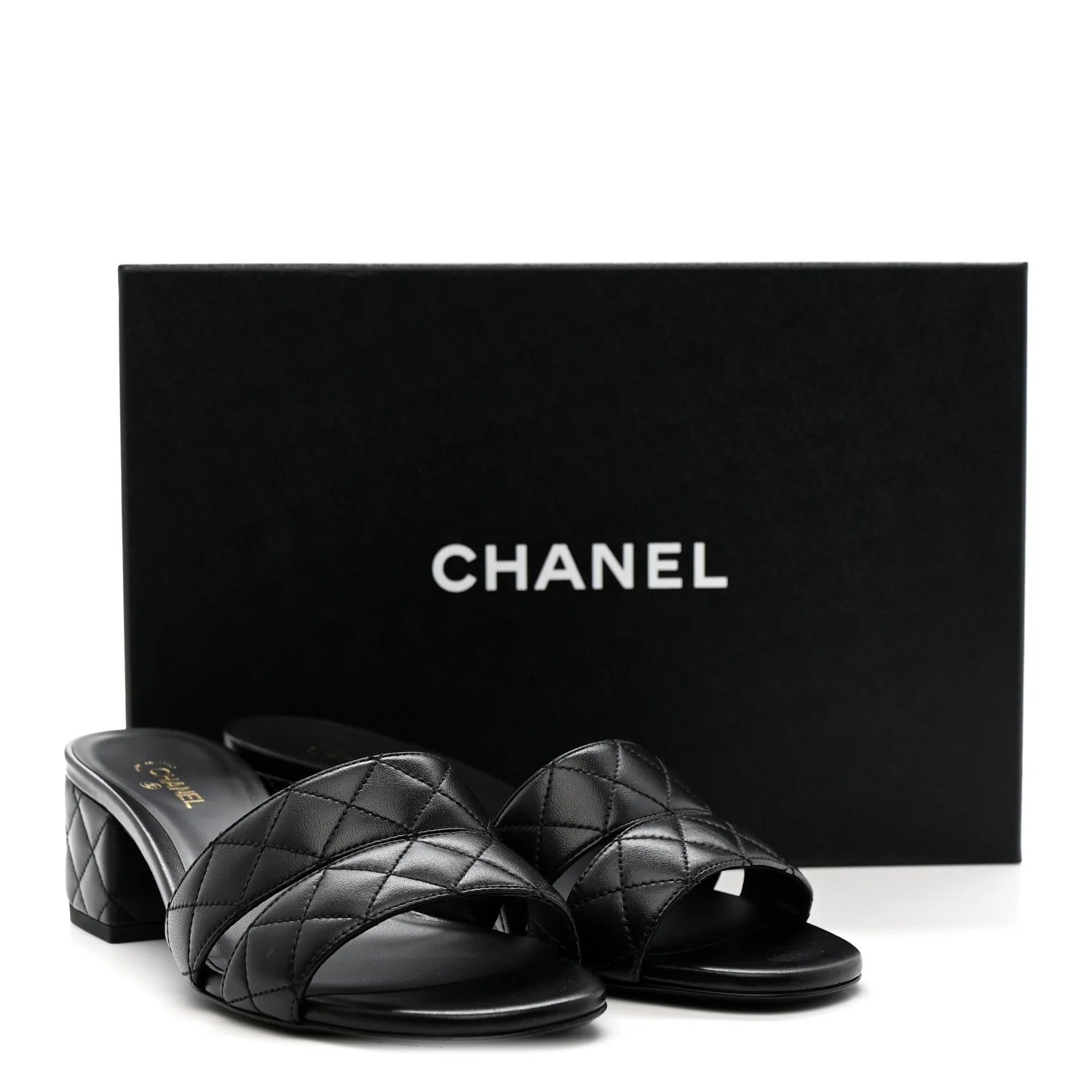 Lambskin Quilted CC Mules Sandals 39 Black - Image 10