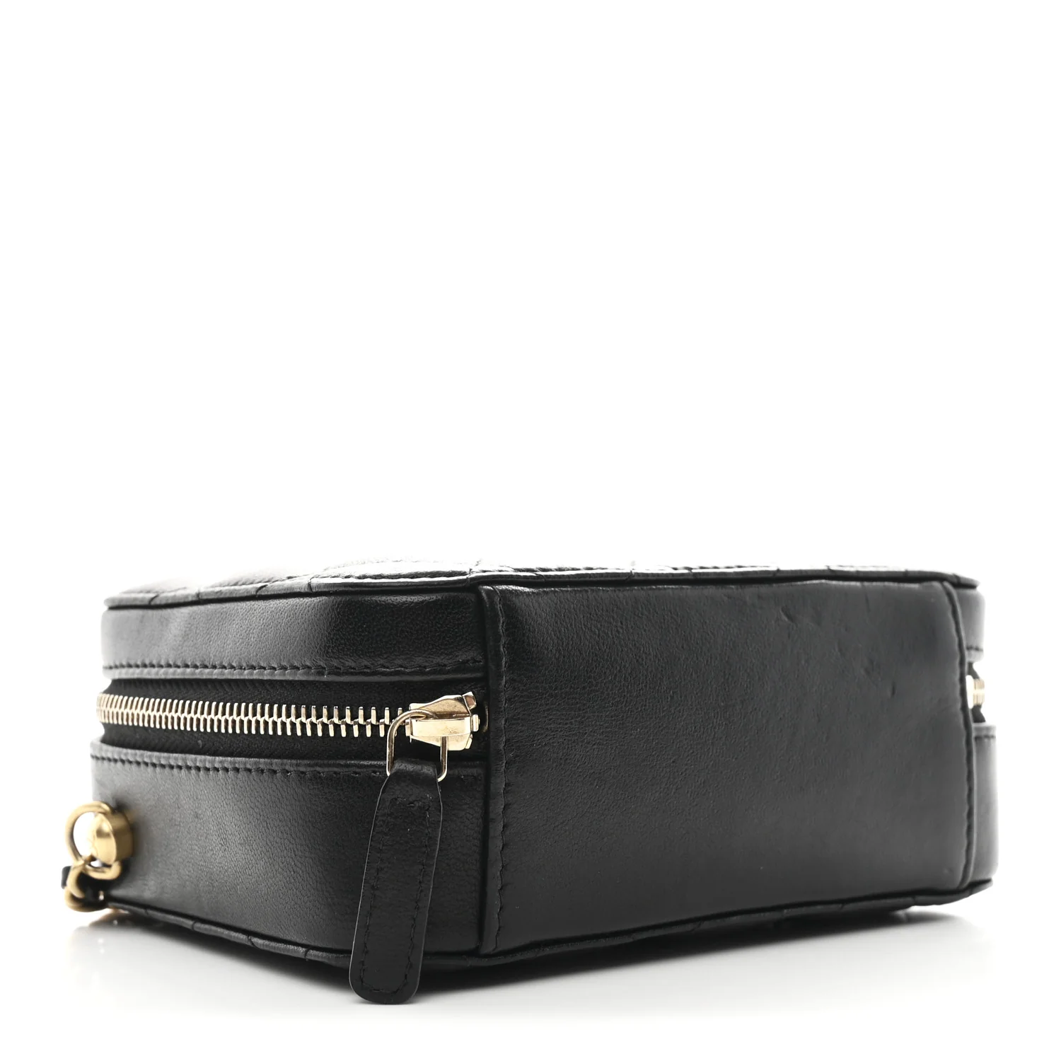 Lambskin Quilted CC Pearl Crush Camera Case Black - Image 4