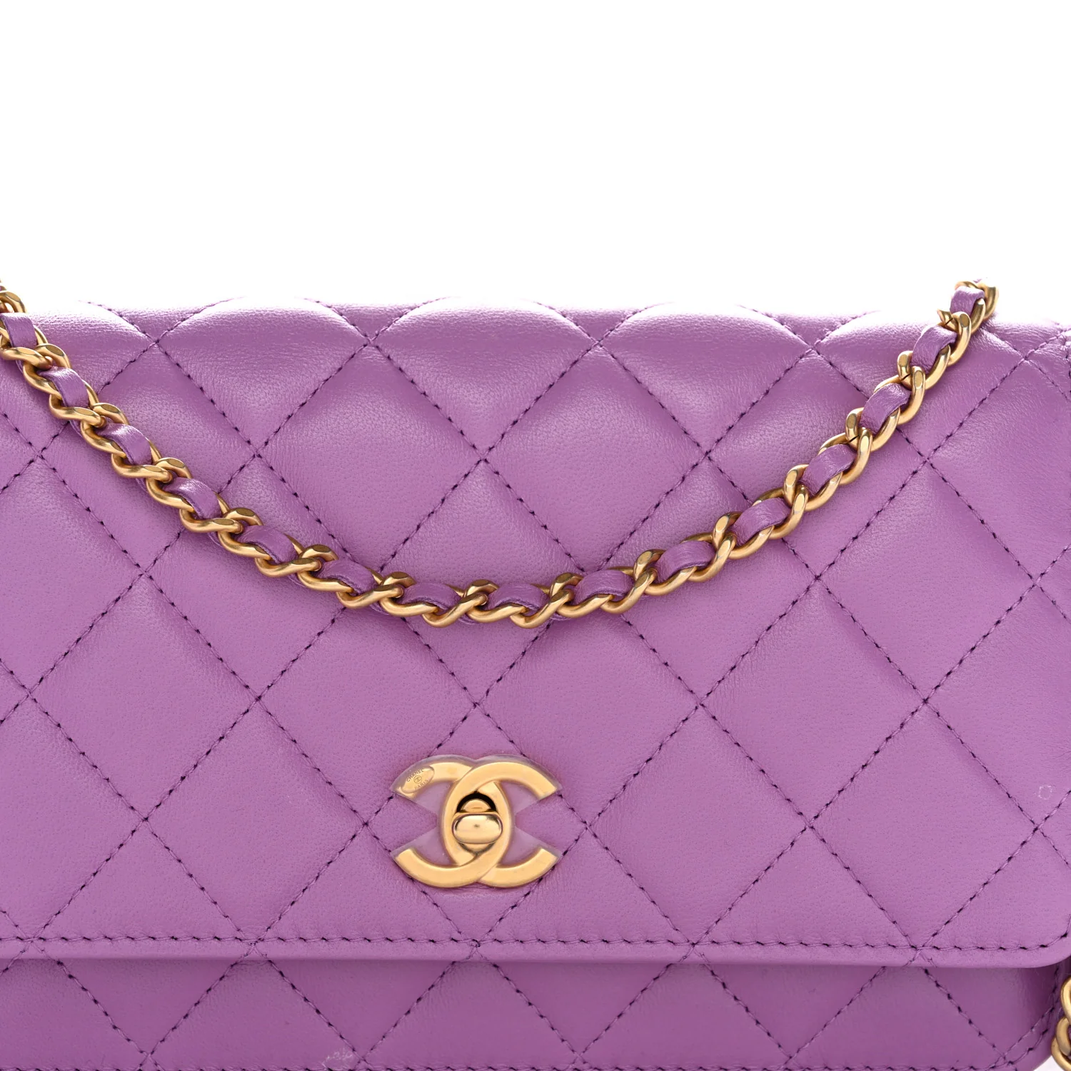 Lambskin Quilted CC Pearl Crush Wallet on Chain WOC Purple - Image 9