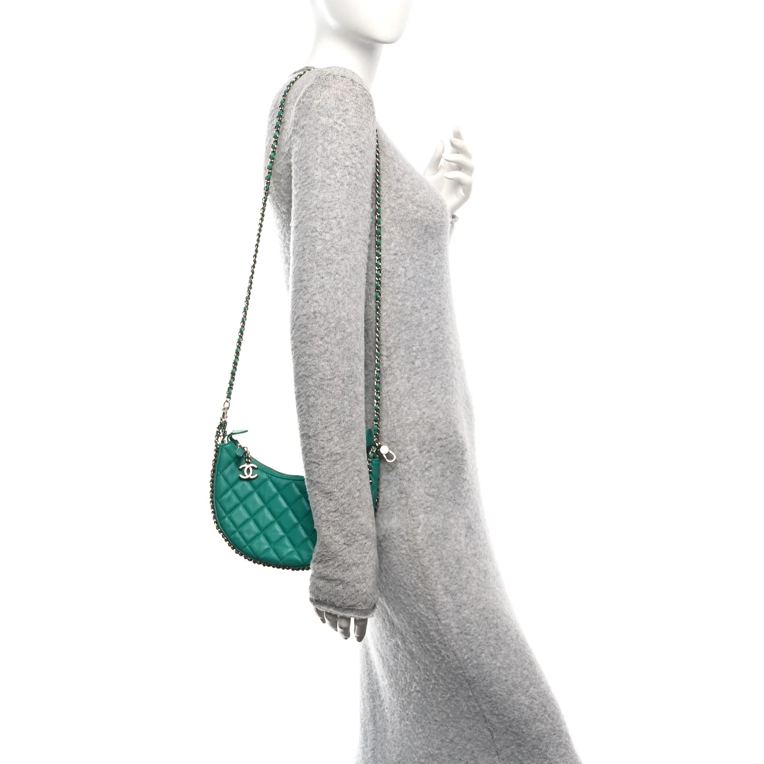 Lambskin Quilted Chain Around Hobo Green - Image 2