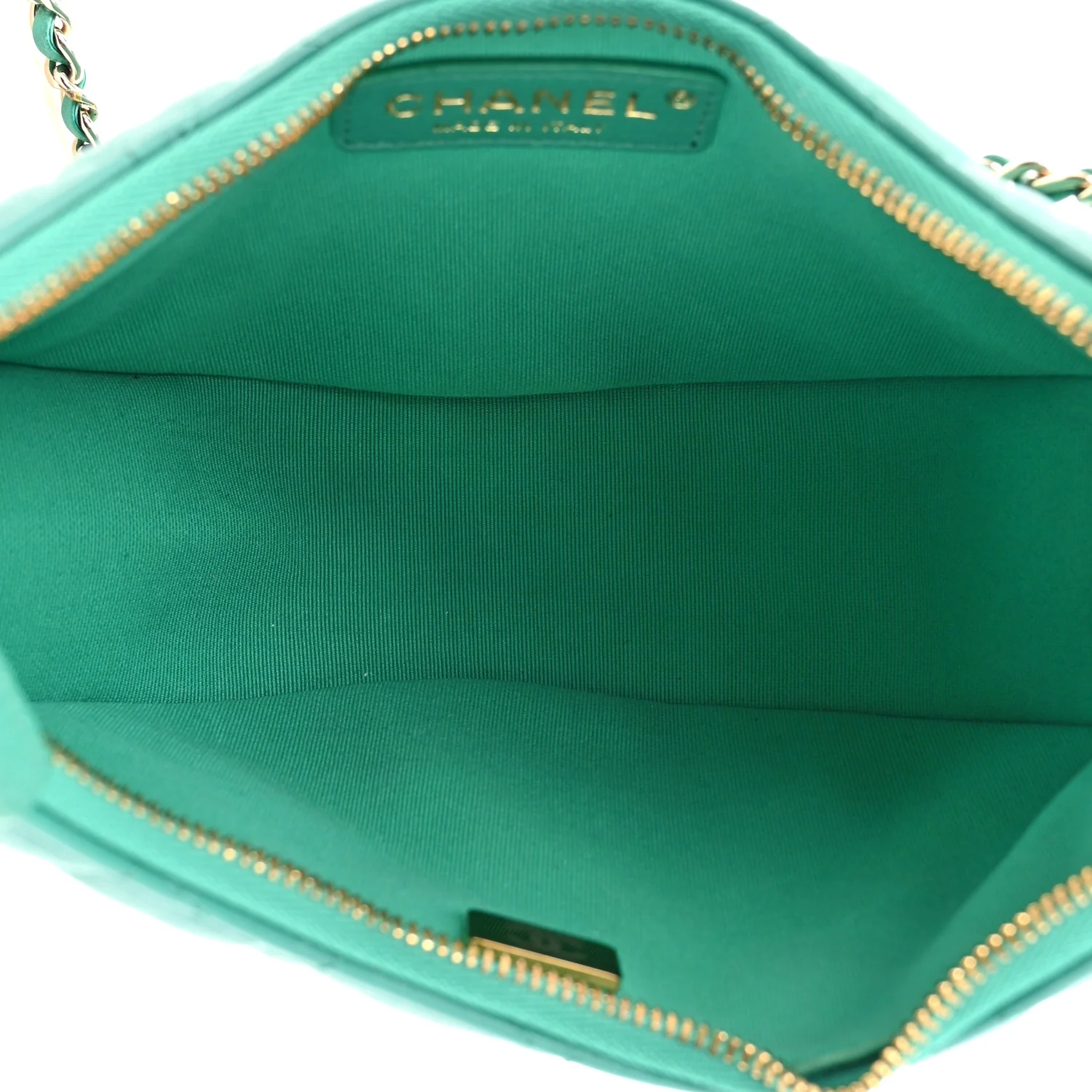 Lambskin Quilted Chain Around Hobo Green - Image 5