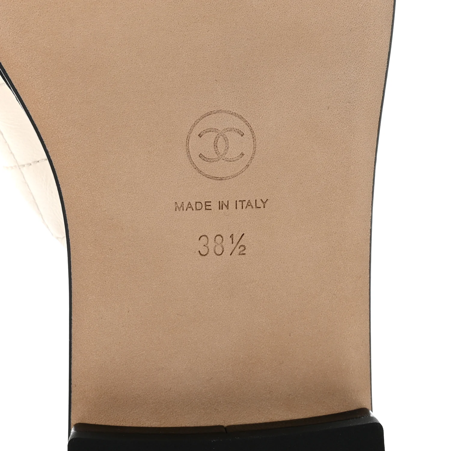 Lambskin Quilted Chain CC Sandals 38.5 White - Image 13