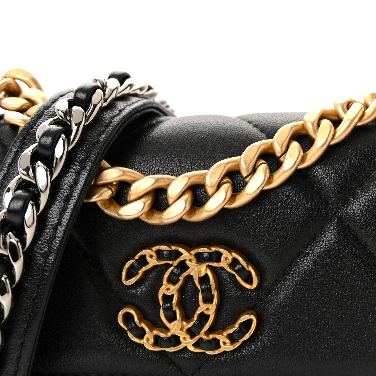 Lambskin Quilted Chanel 19 Clutch With Chain Black - Image 9