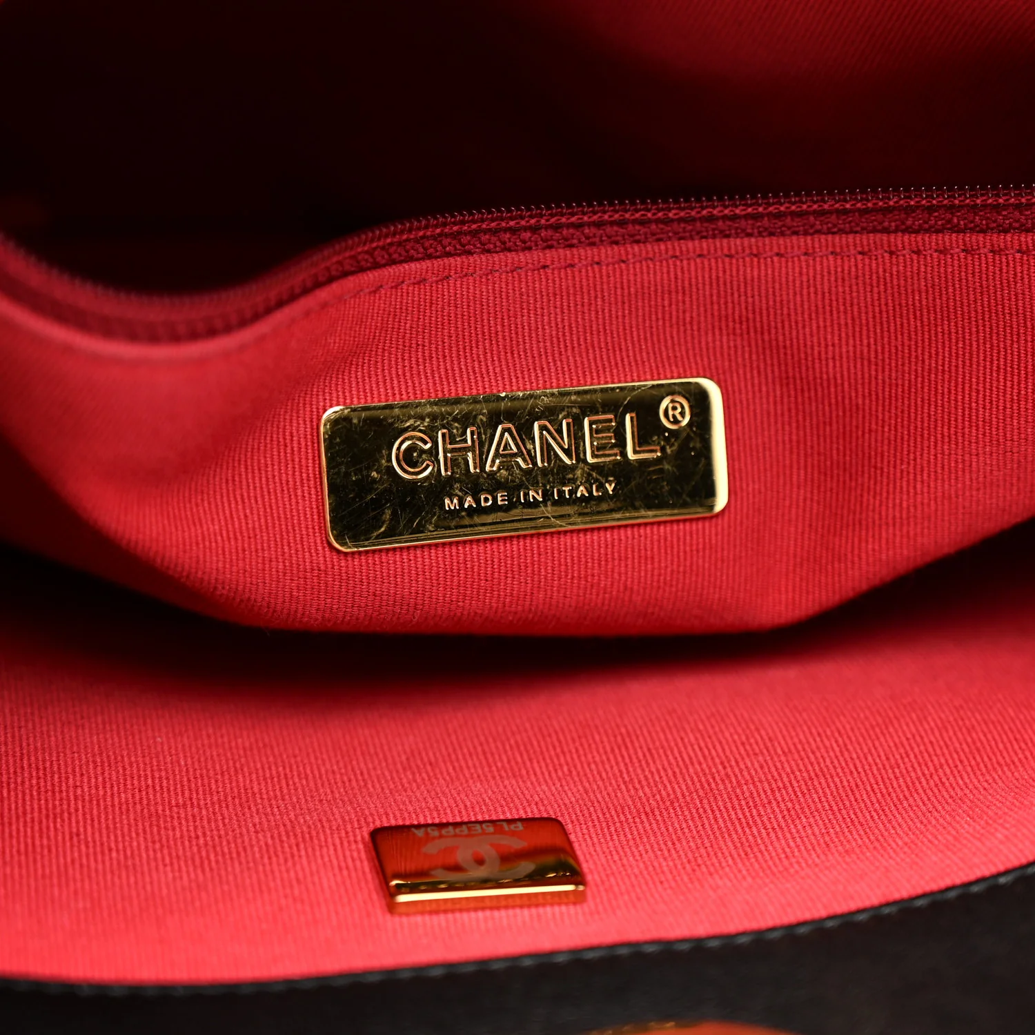 Lambskin Quilted Chanel 19 Shopping Bag Black - Image 6