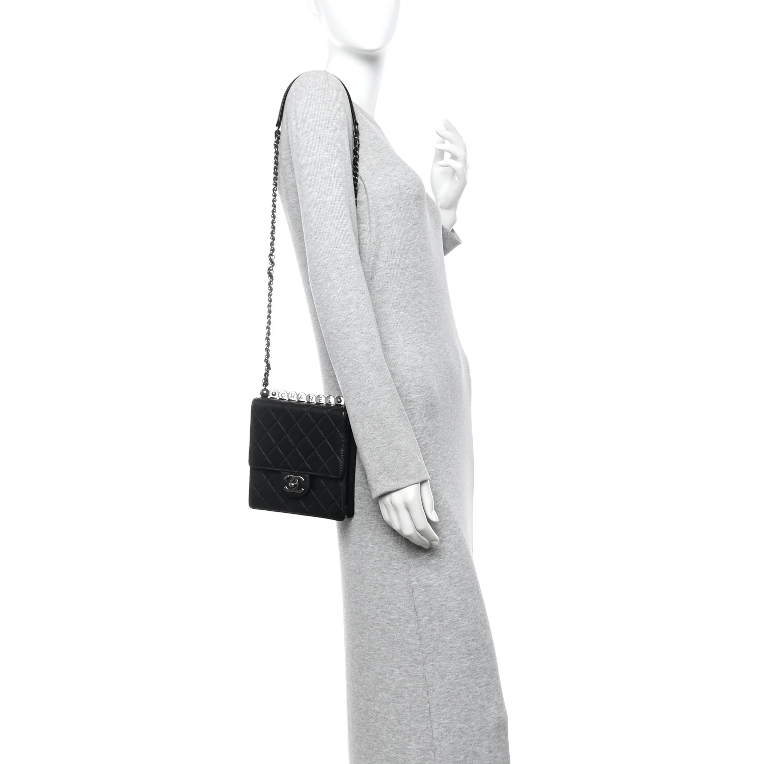 Lambskin Quilted Chic Pearls Flap Black - Image 2