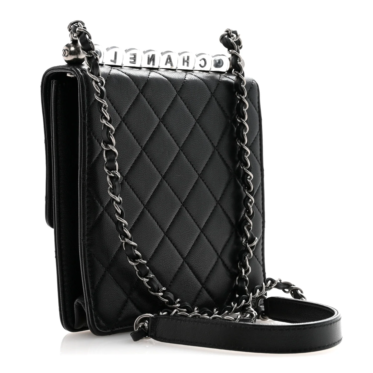 Lambskin Quilted Chic Pearls Flap Black - Image 3